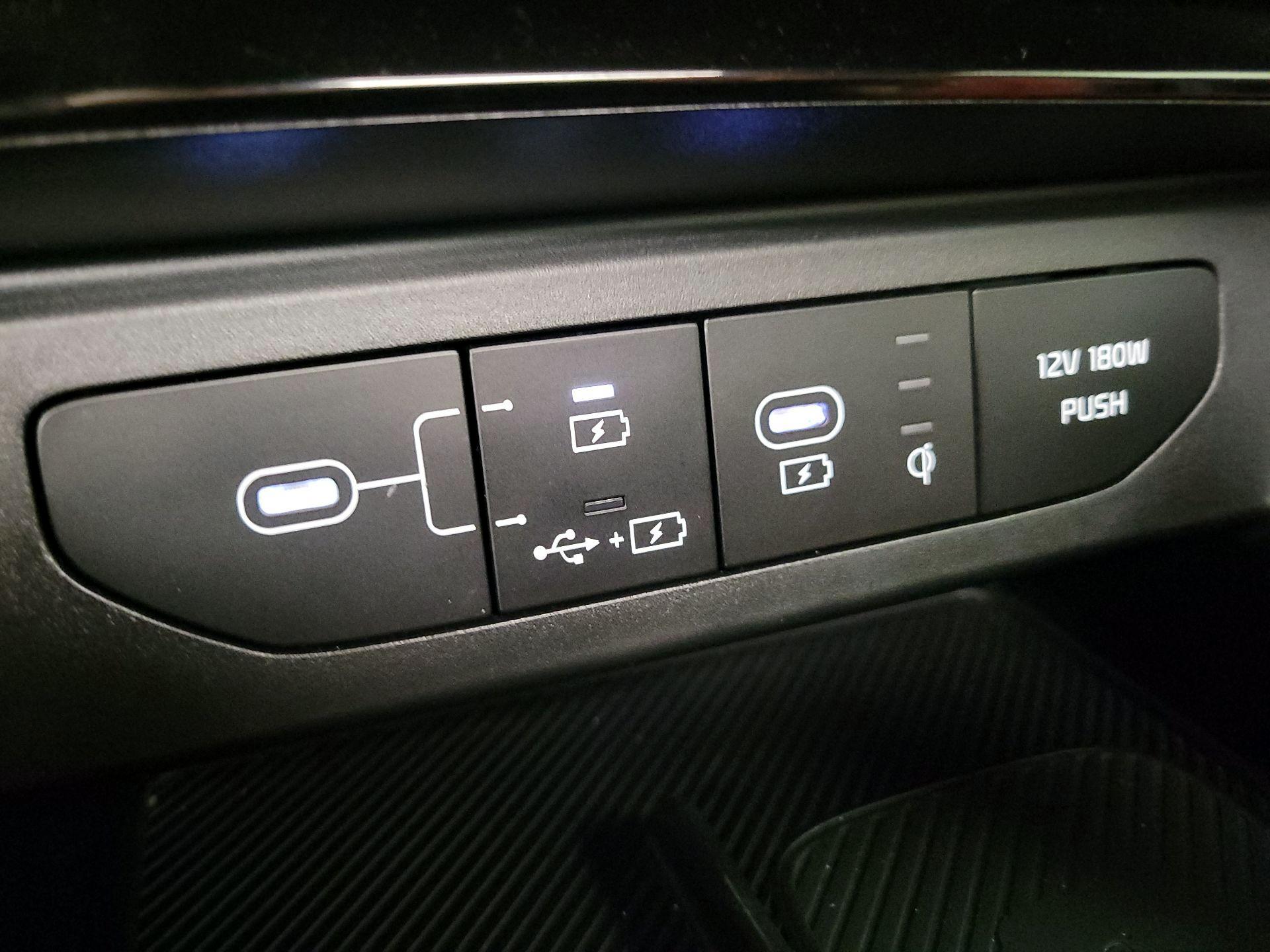 Thumbnail: 2025 Kia K5 - 19