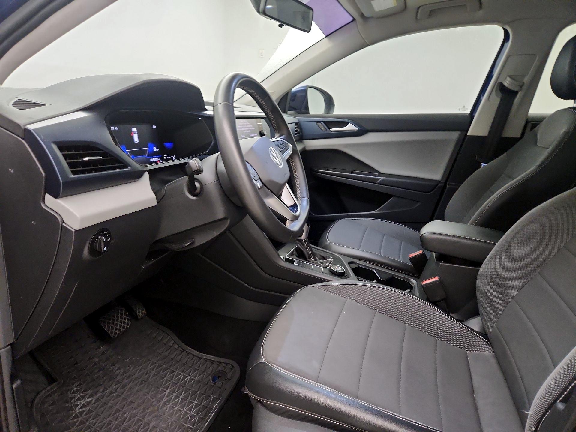 Thumbnail: 2022 Volkswagen Taos - 11