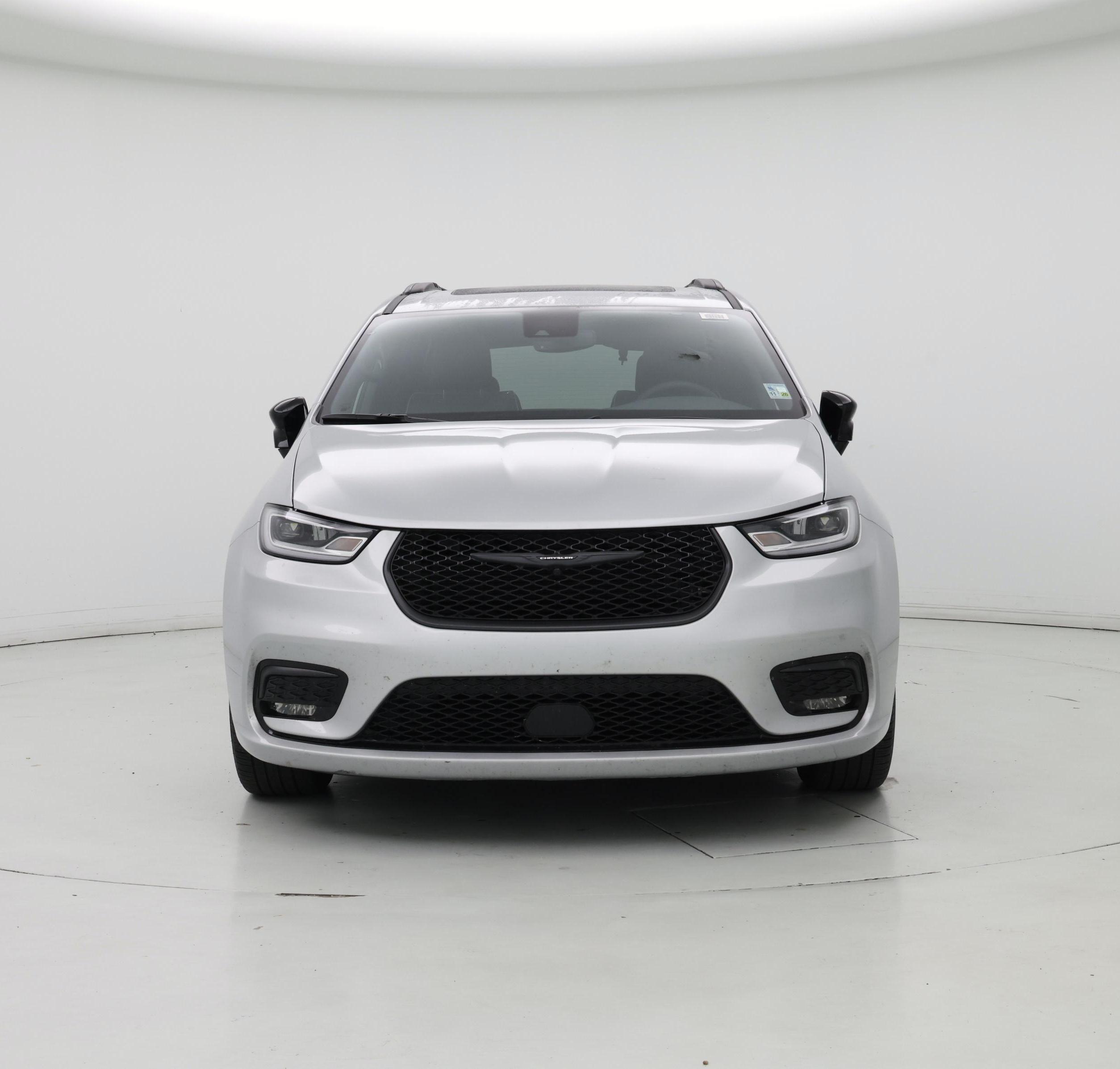 Thumbnail: 2023 Chrysler Pacifica - 5