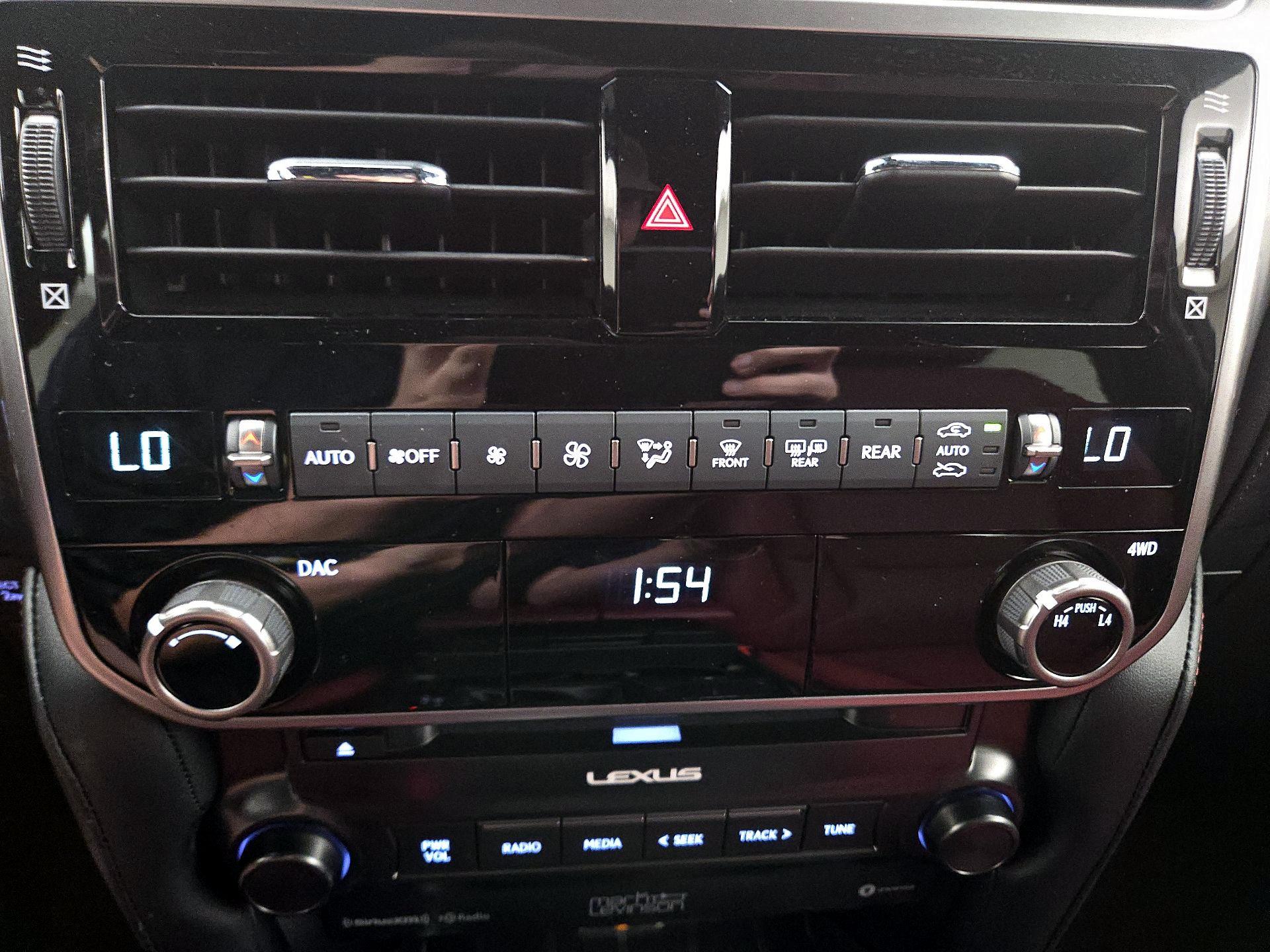 Thumbnail: 2023 Lexus GX - 17