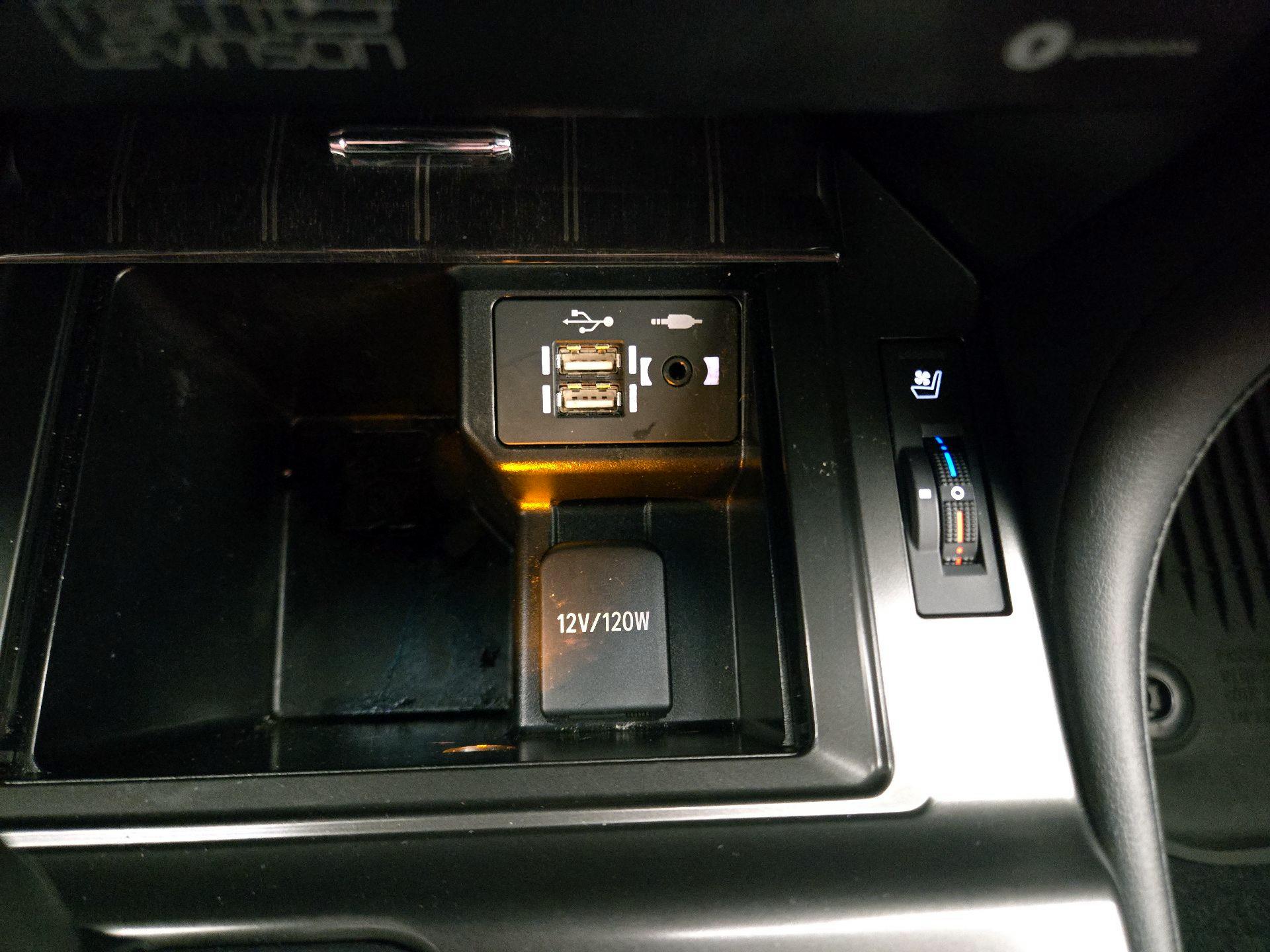 Thumbnail: 2023 Lexus GX - 19