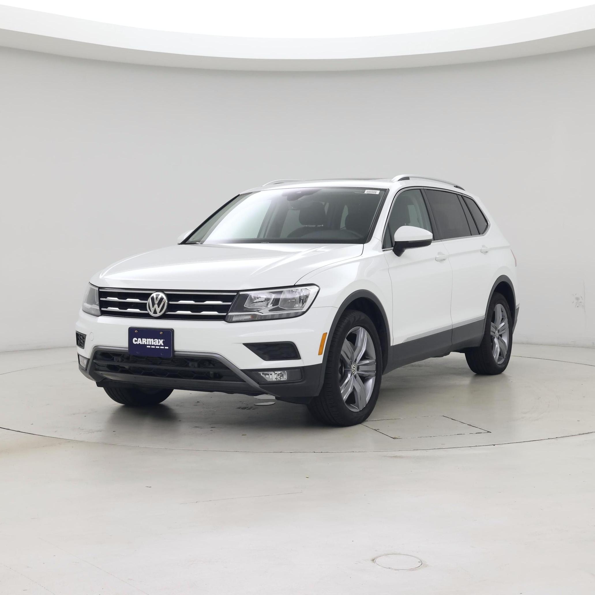 Thumbnail: 2020 Volkswagen Tiguan - 4