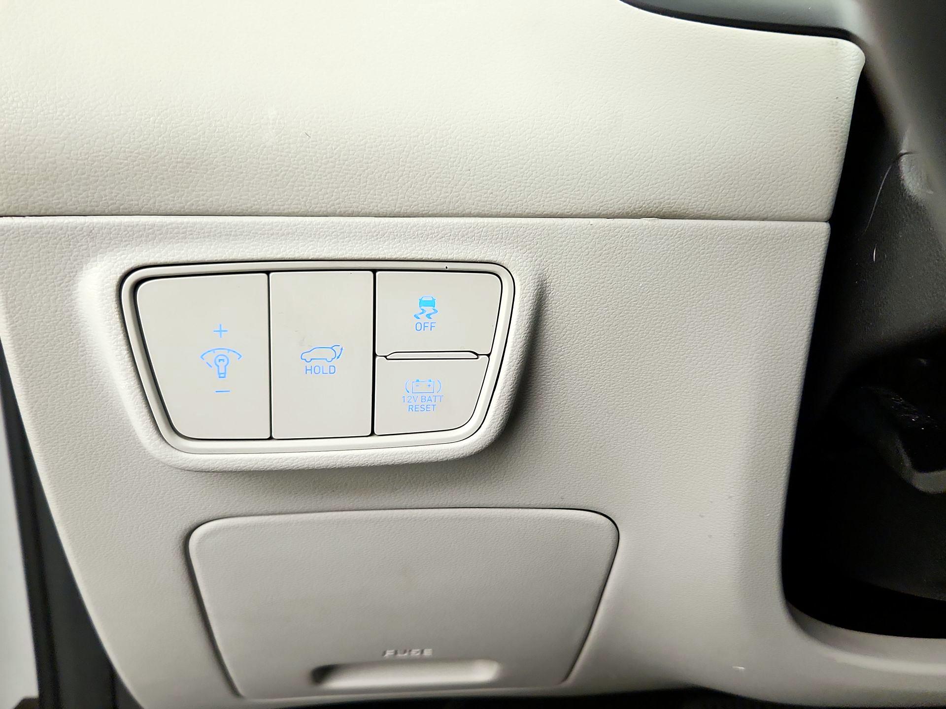 Thumbnail: 2022 Hyundai Tucson - 13