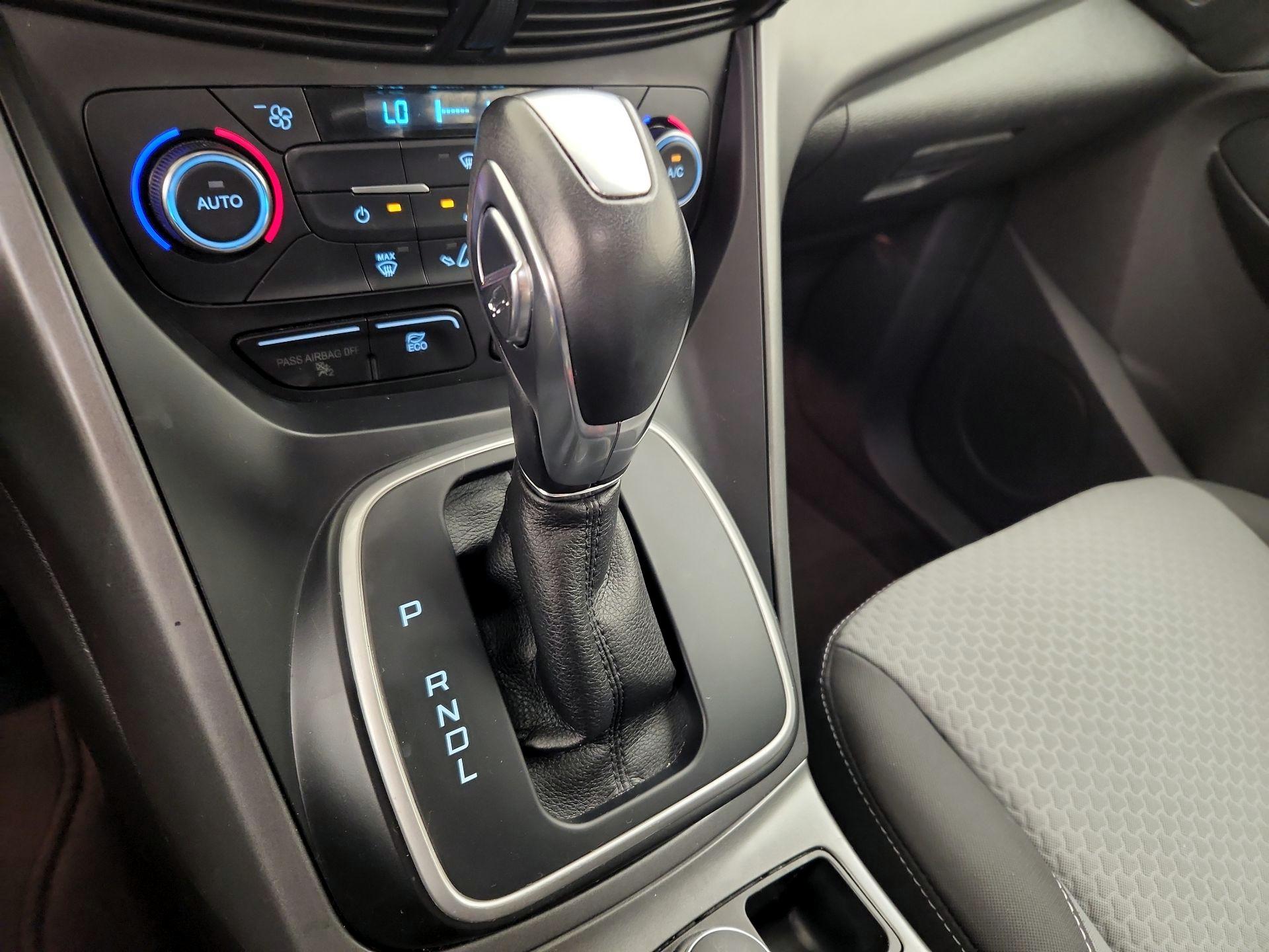 Thumbnail: 2017 Ford C-Max - 17