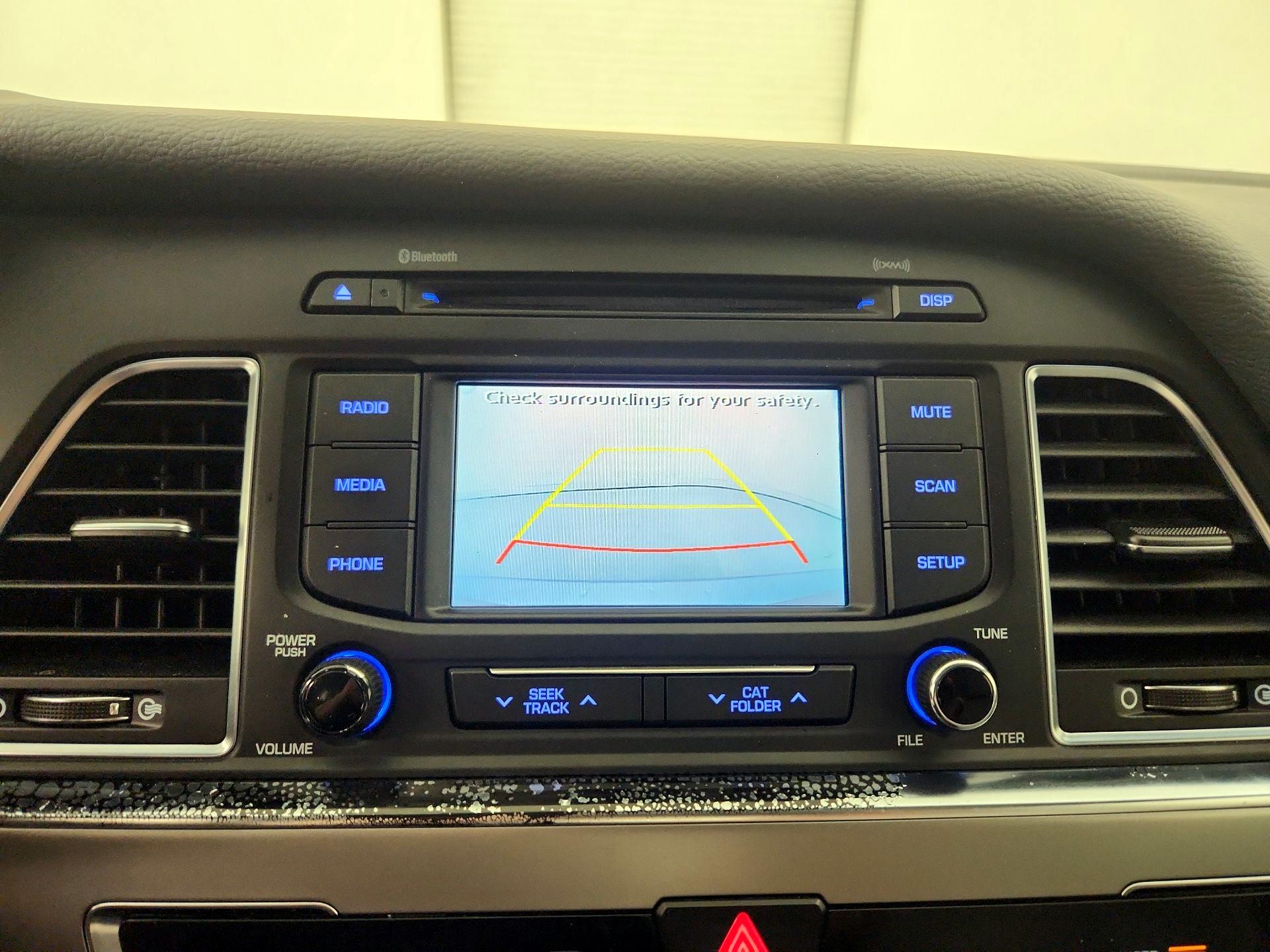 Thumbnail: 2016 Hyundai Sonata - 14