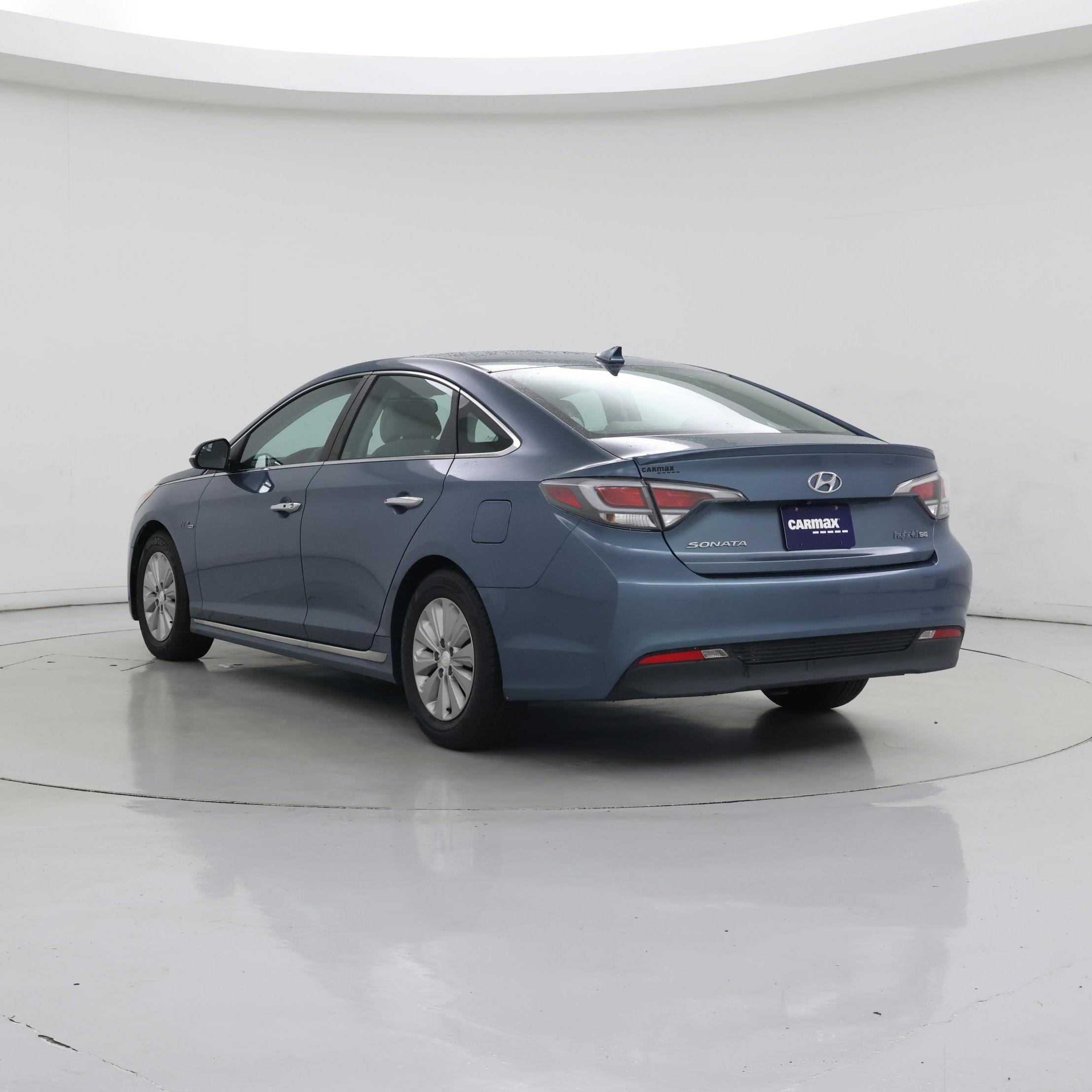 Thumbnail: 2016 Hyundai Sonata - 2