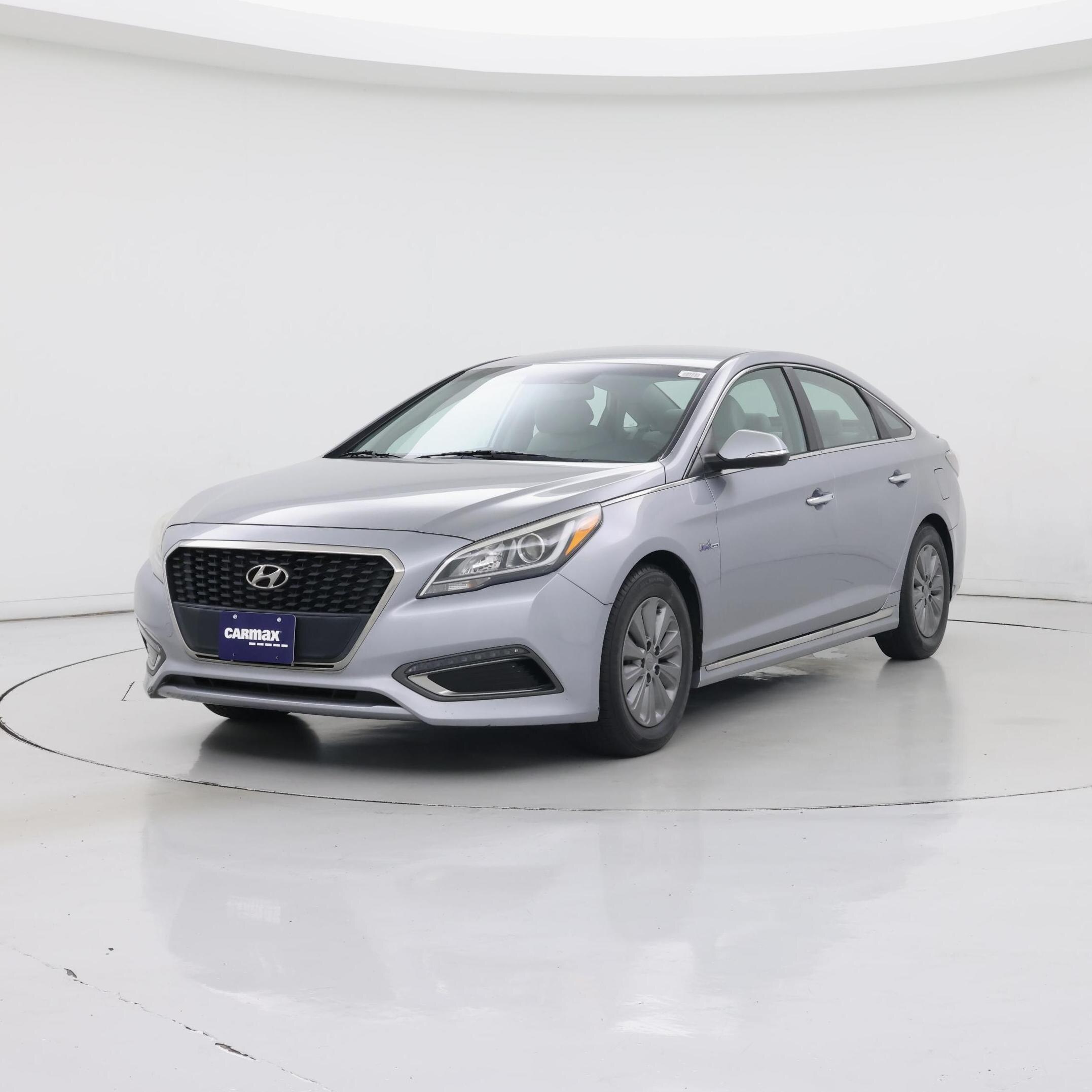 Thumbnail: 2016 Hyundai Sonata - 4
