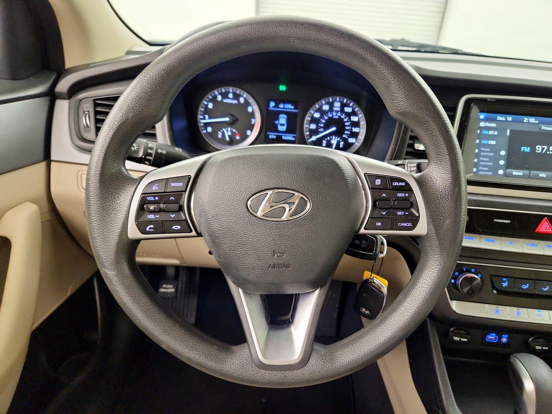 Thumbnail: 2018 Hyundai Sonata - 10