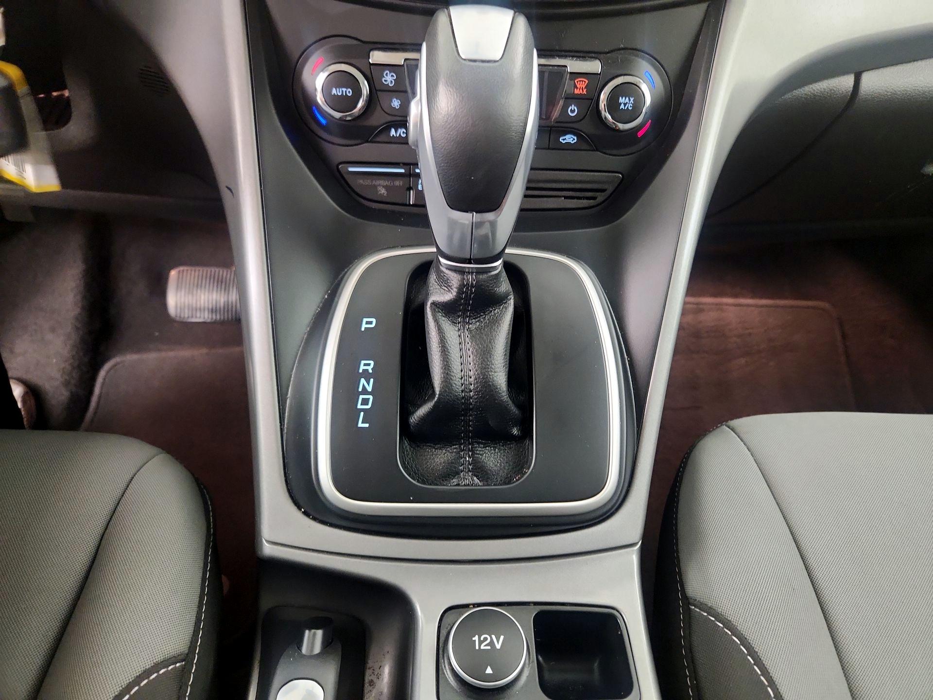 Thumbnail: 2016 Ford C-Max - 16