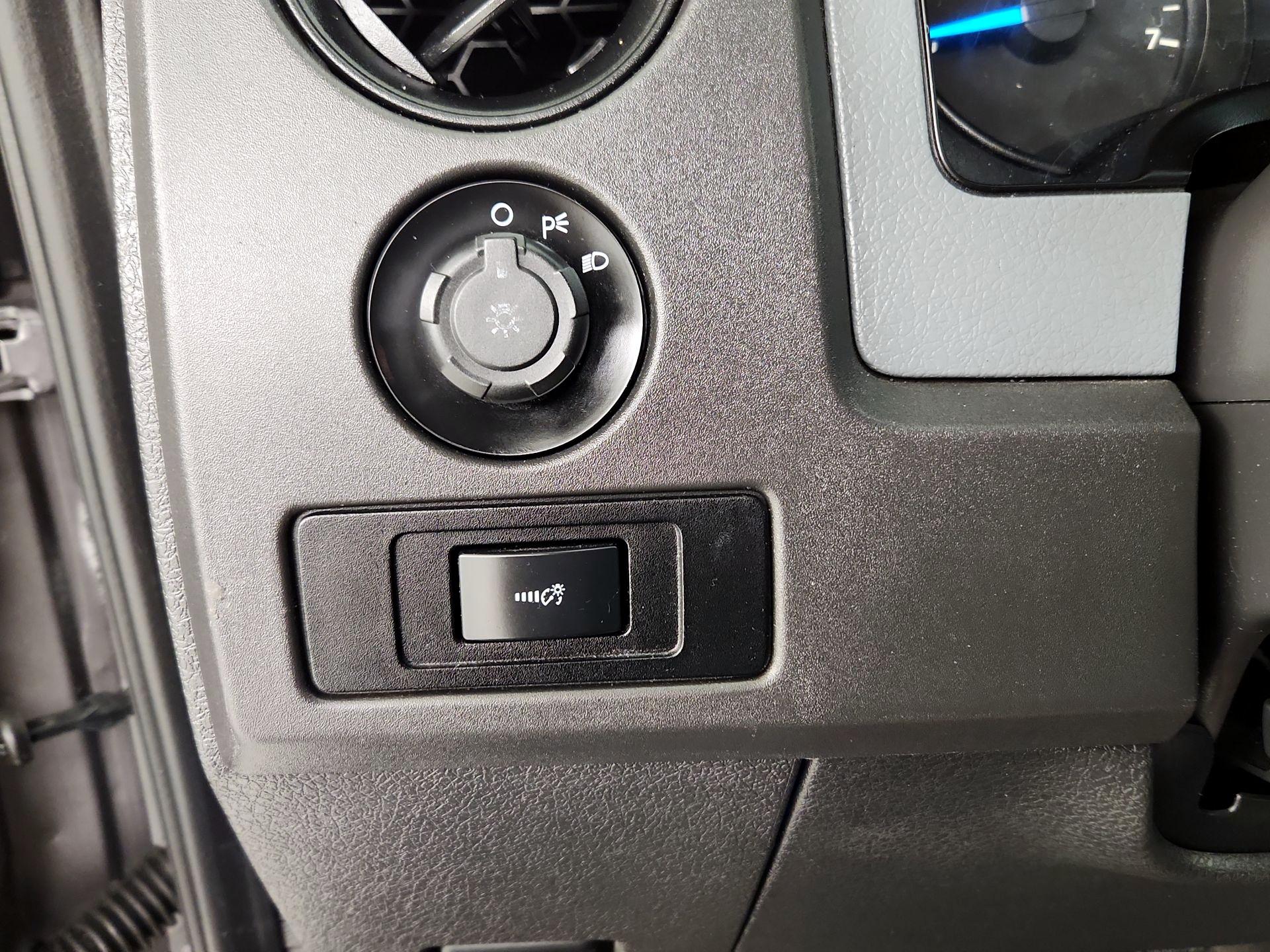 Thumbnail: 2014 Ford F-150 - 13