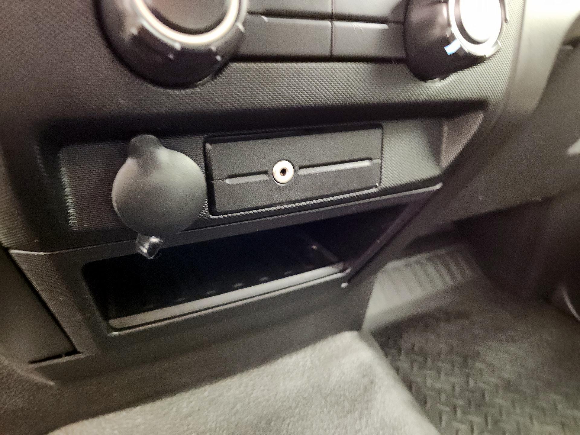 Thumbnail: 2014 Ford F-150 - 17