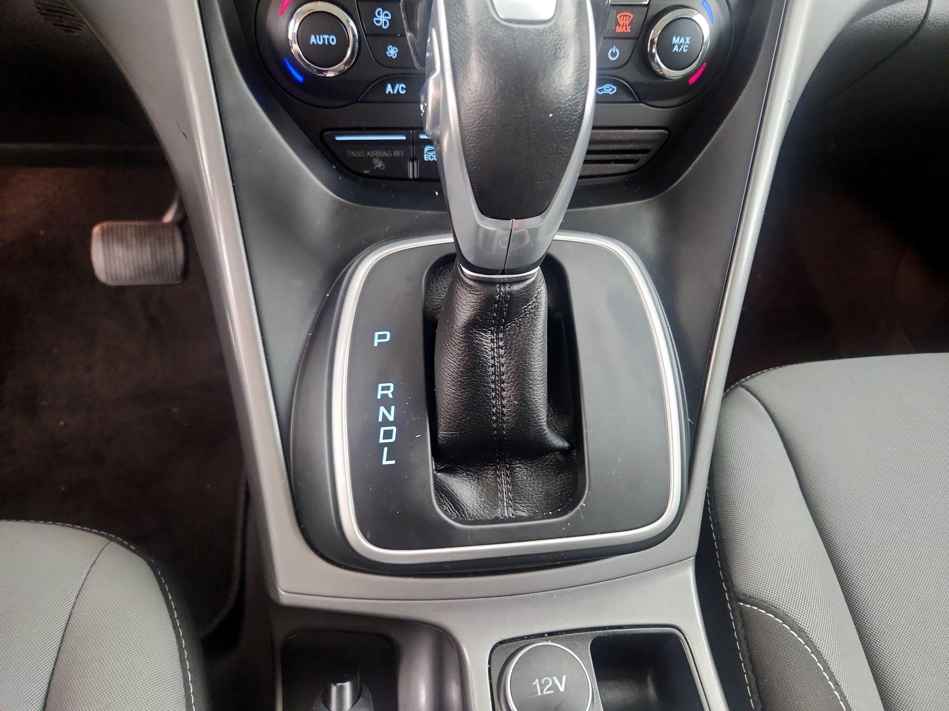 Thumbnail: 2016 Ford C-Max - 16