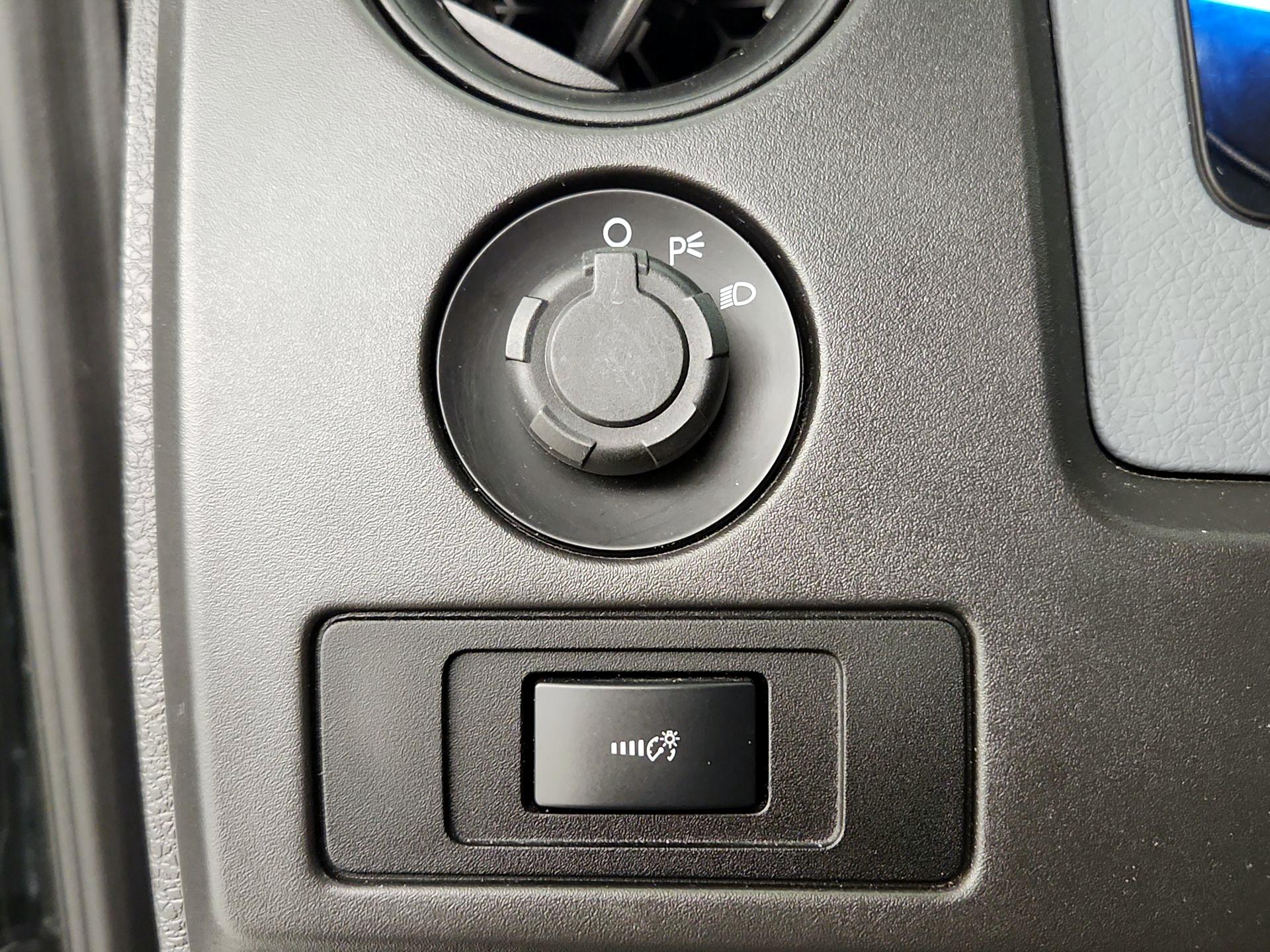 Thumbnail: 2014 Ford F-150 - 13