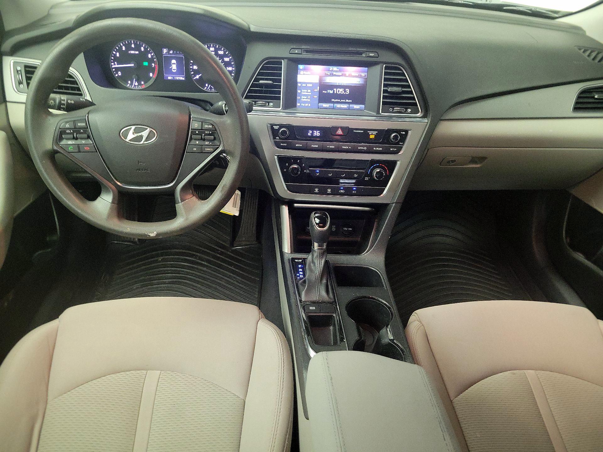 Thumbnail: 2017 Hyundai Sonata - 9