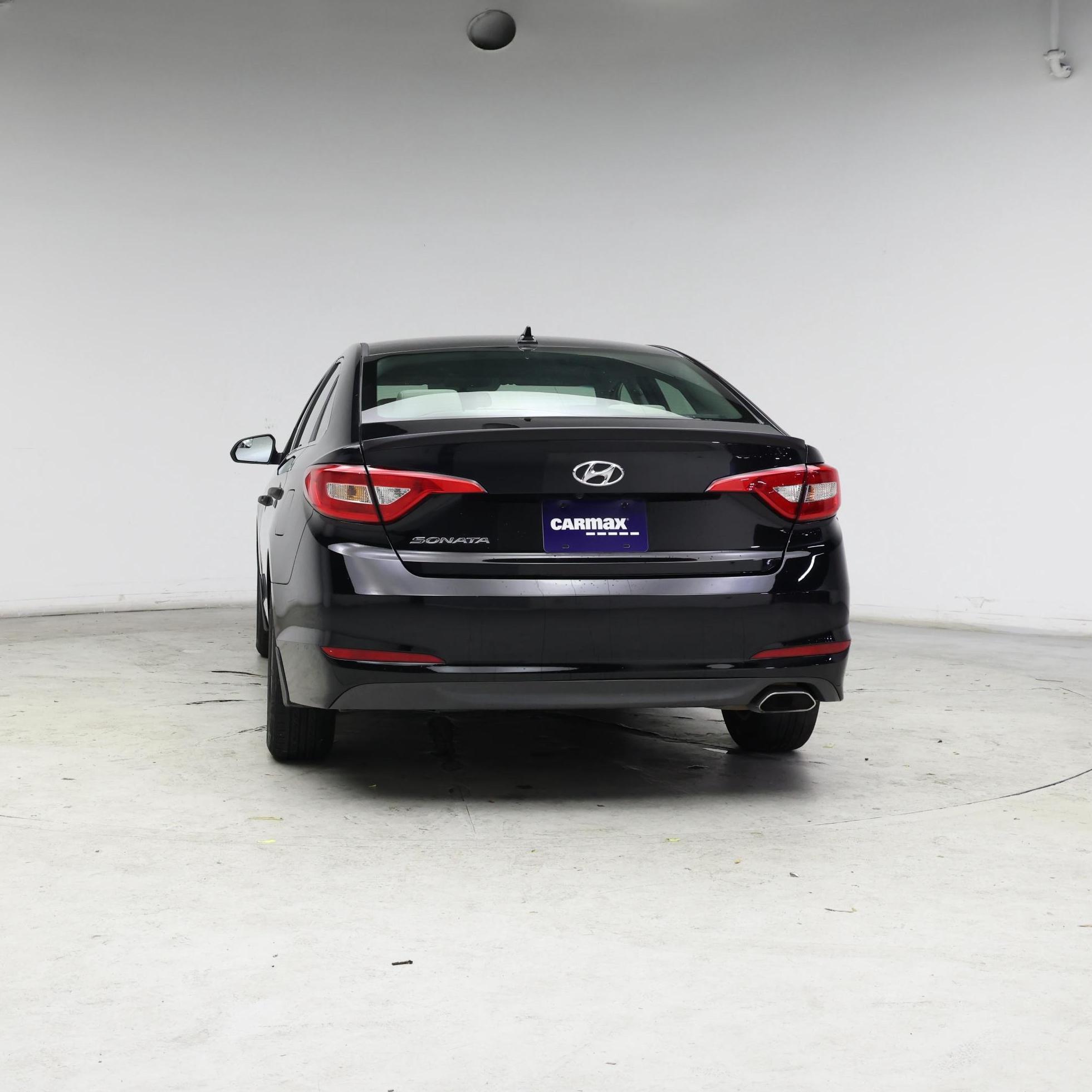 Thumbnail: 2017 Hyundai Sonata - 6