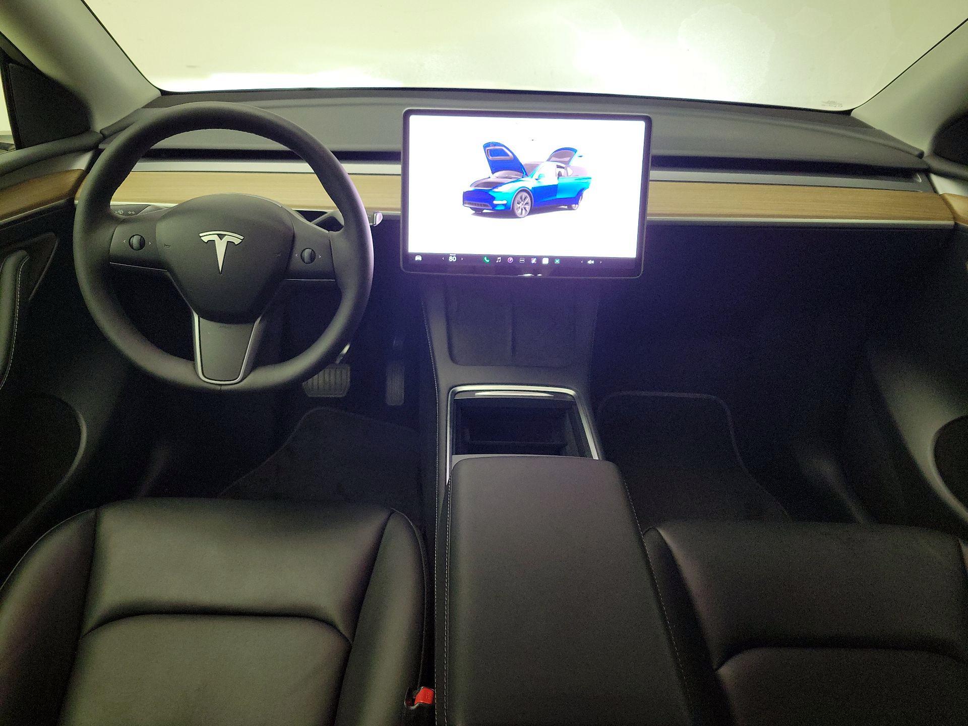 Thumbnail: 2024 Tesla Model Y - 9