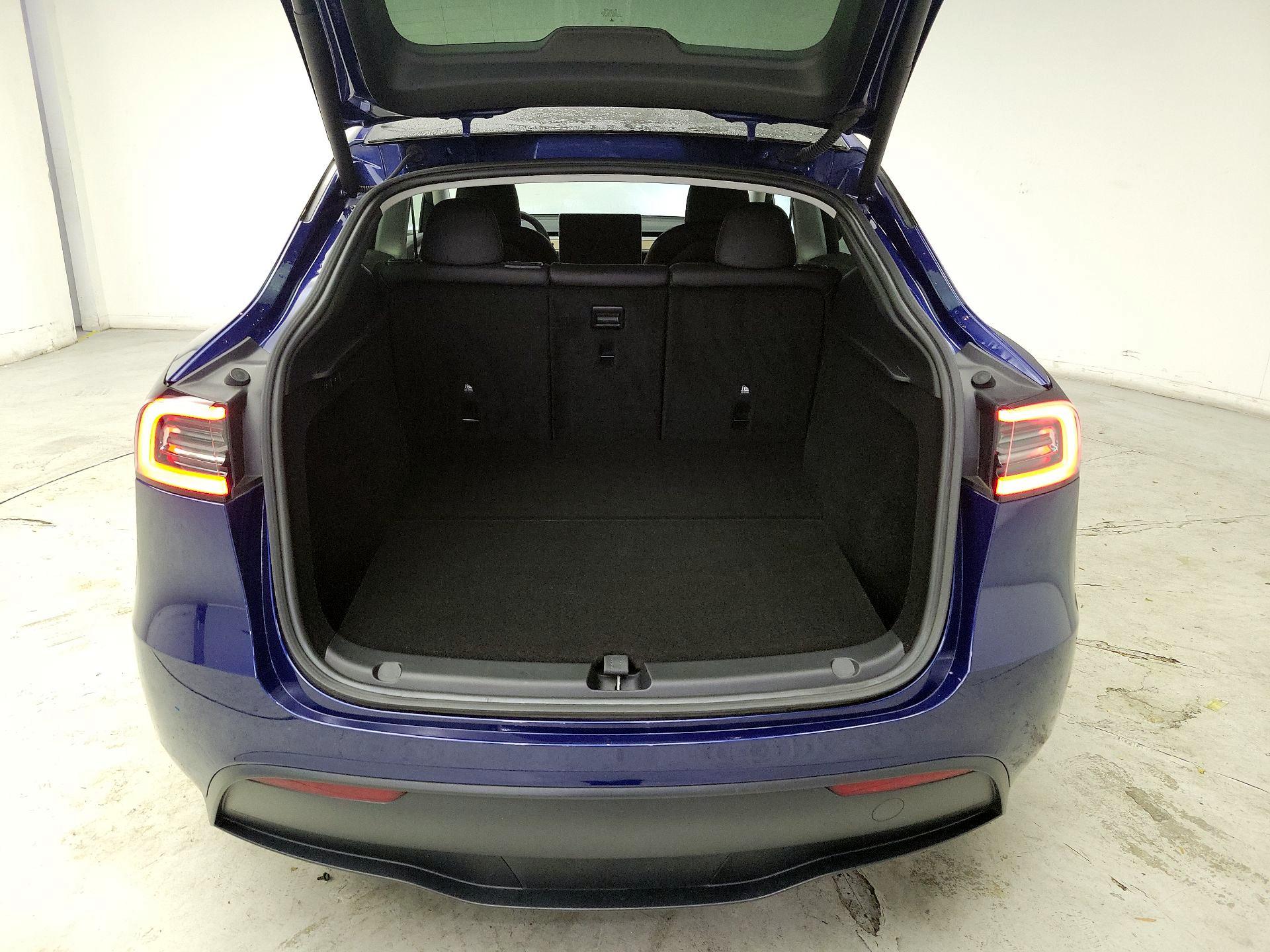 Thumbnail: 2024 Tesla Model Y - 20