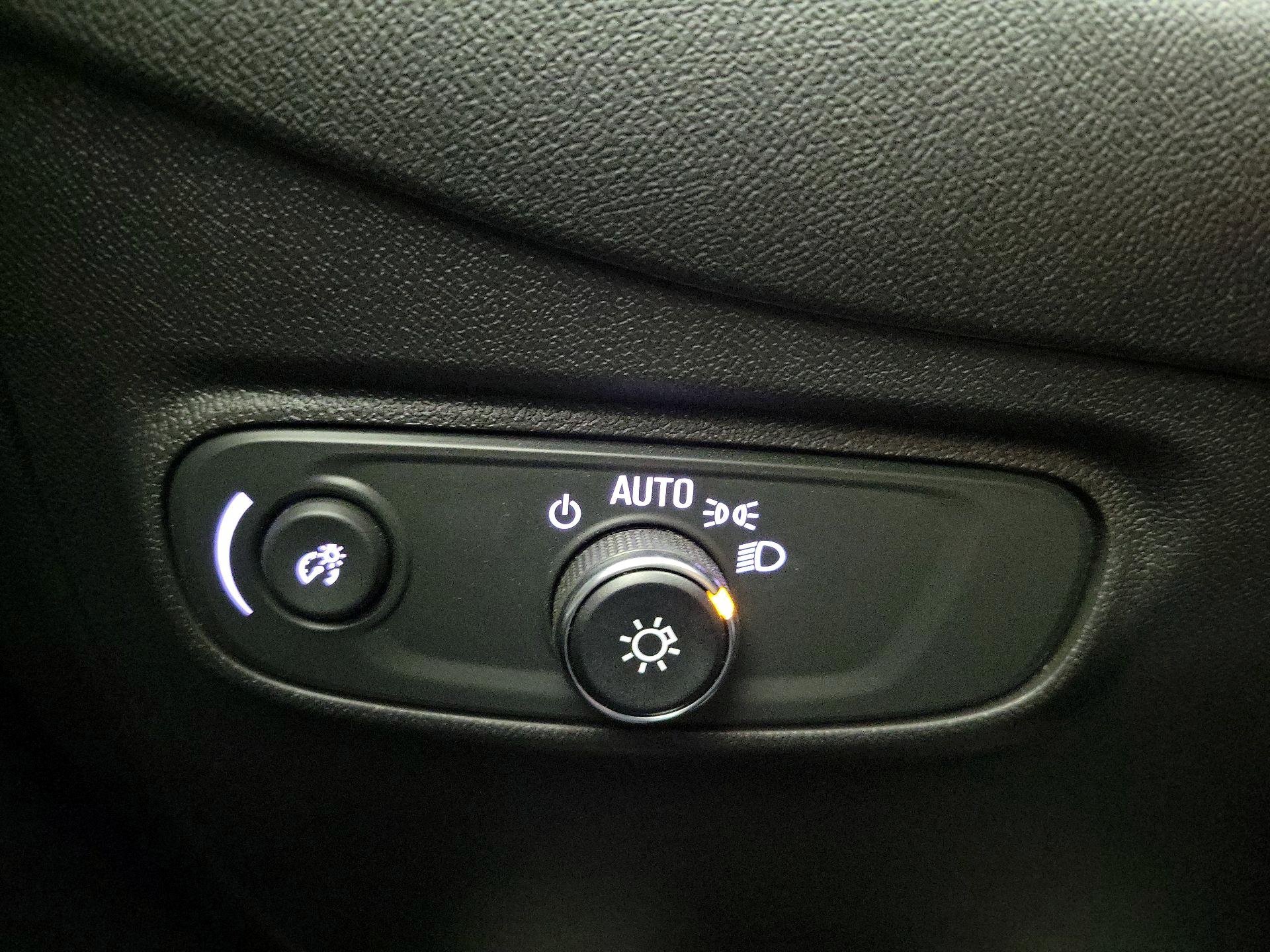 Thumbnail: 2024 Chevrolet Equinox - 13