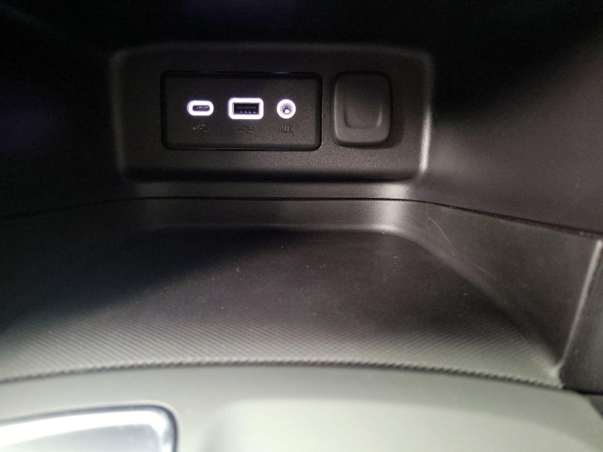 Thumbnail: 2024 Chevrolet Equinox - 18