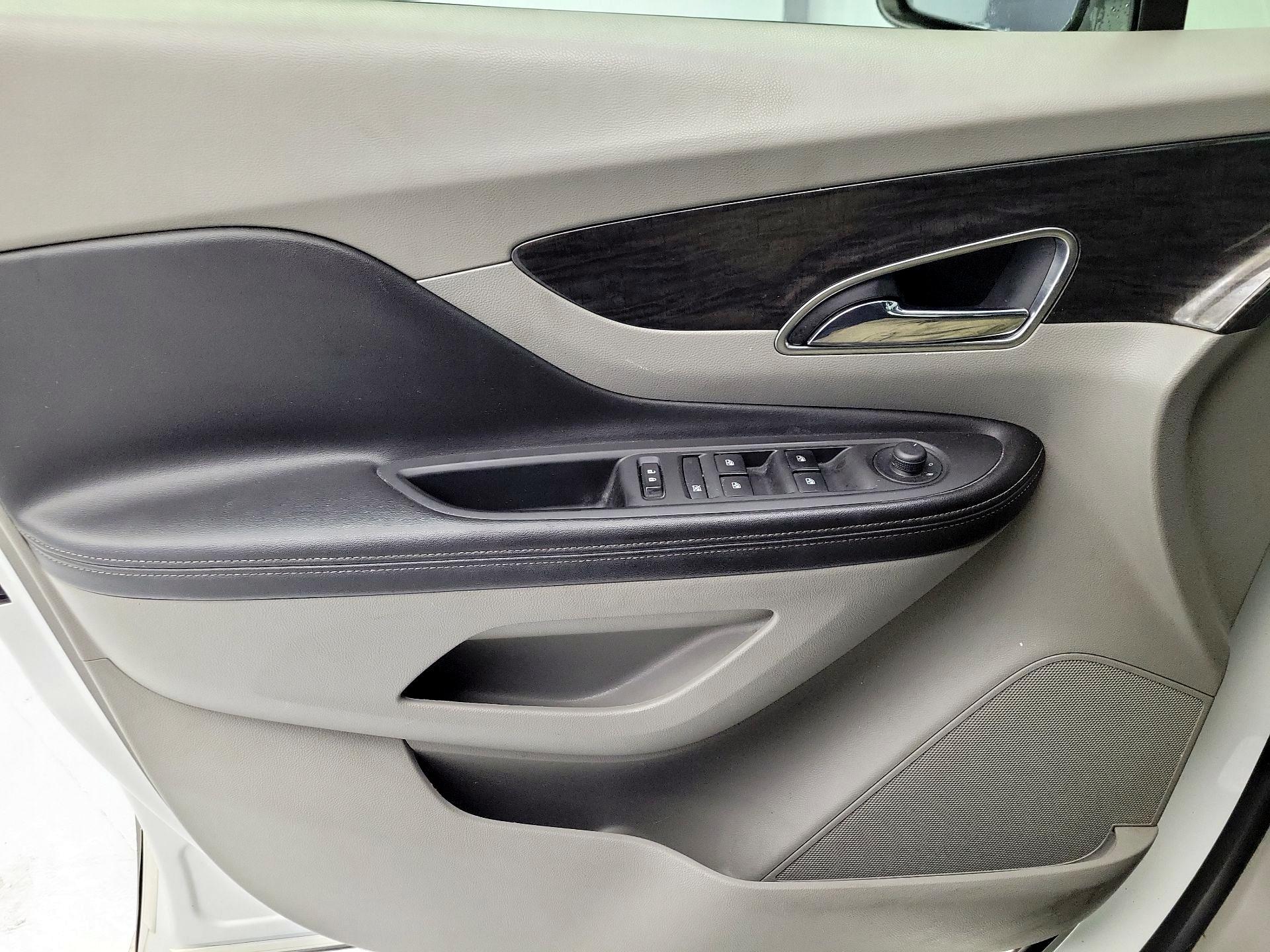 Thumbnail: 2016 Buick Encore - 12