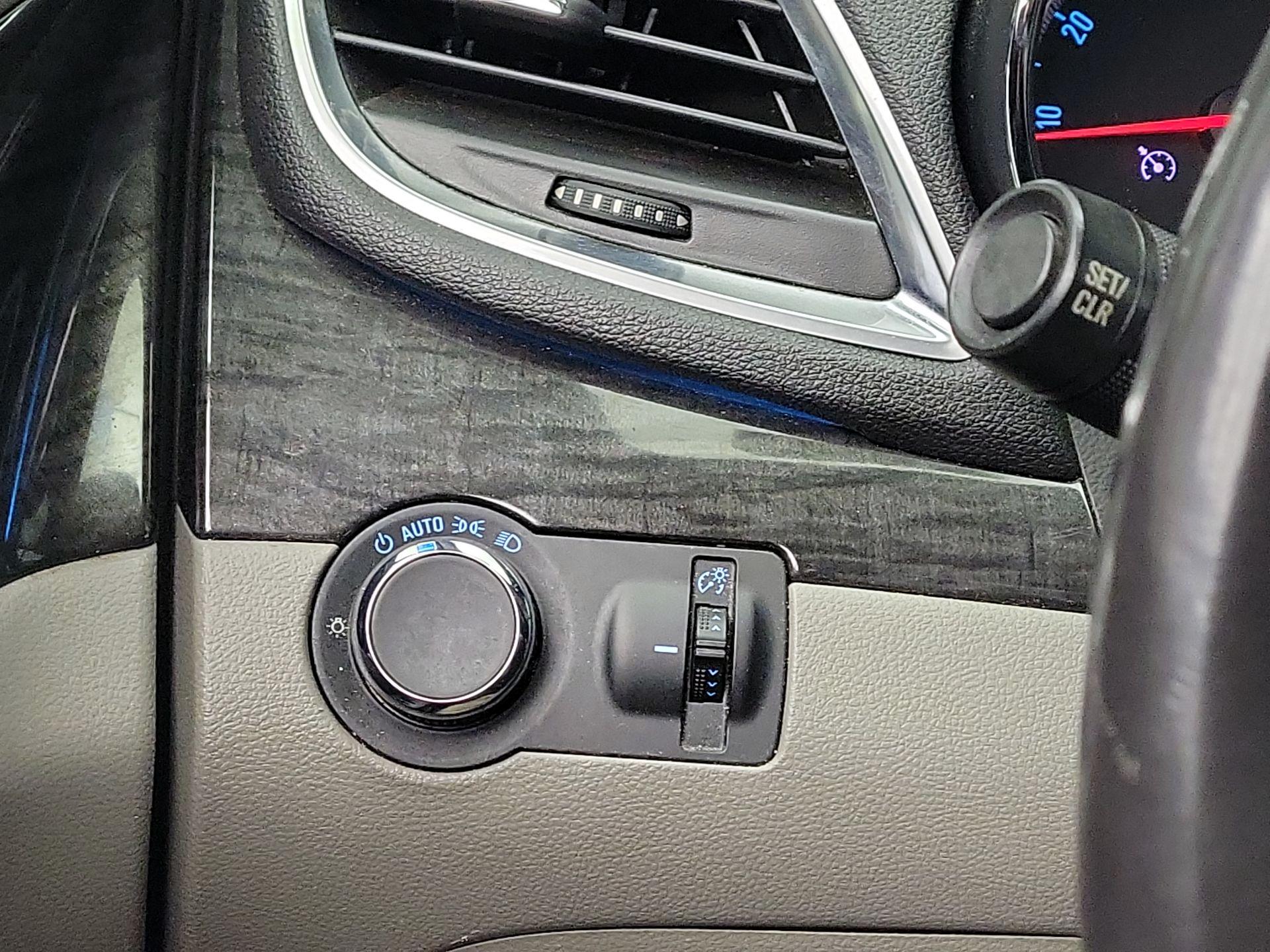 Thumbnail: 2016 Buick Encore - 13