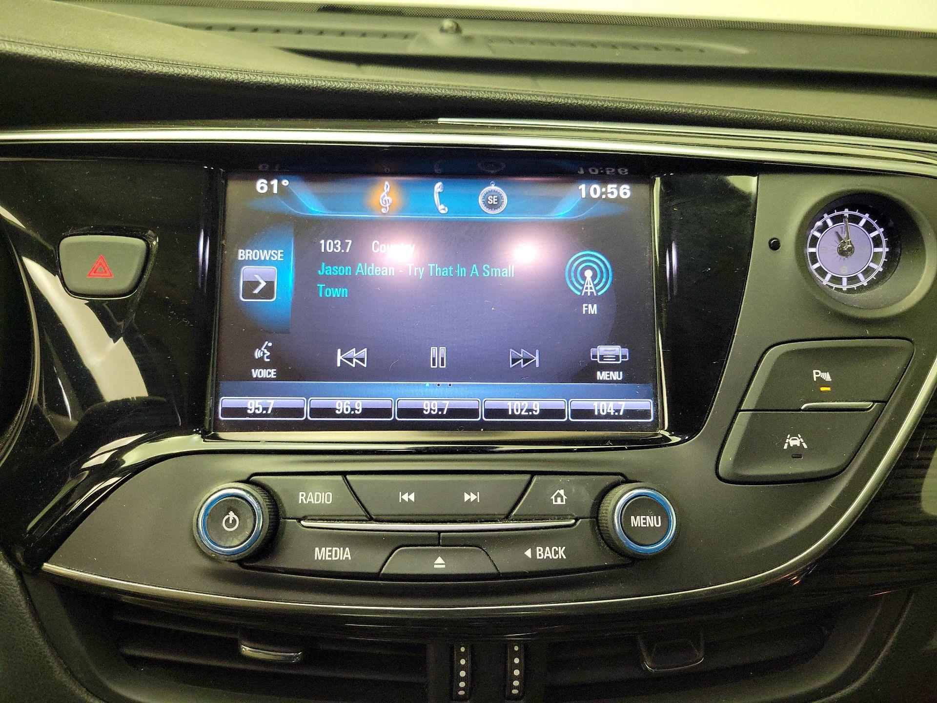 Thumbnail: 2016 Buick Envision - 16