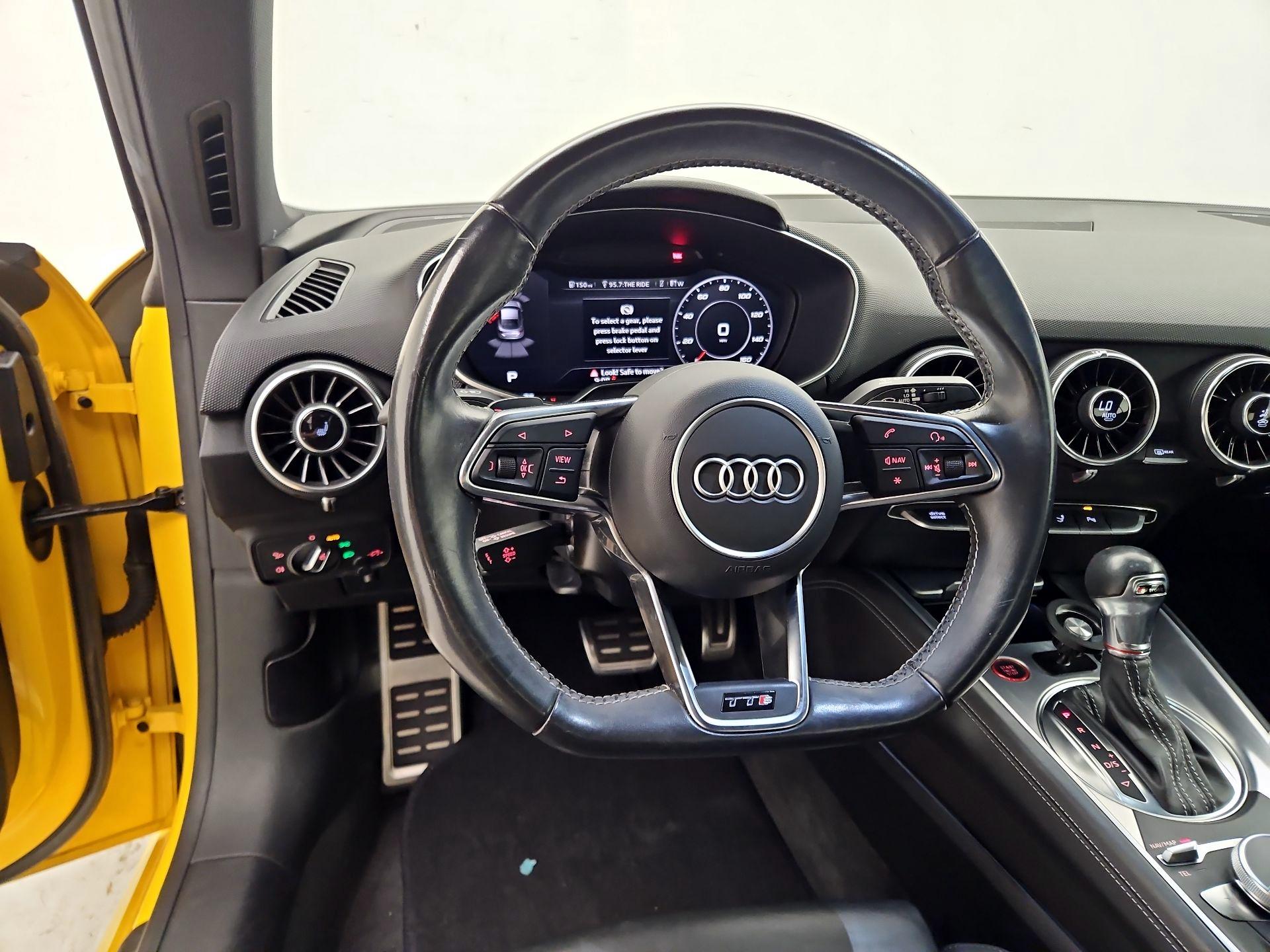 Thumbnail: 2016 Audi TTS - 10