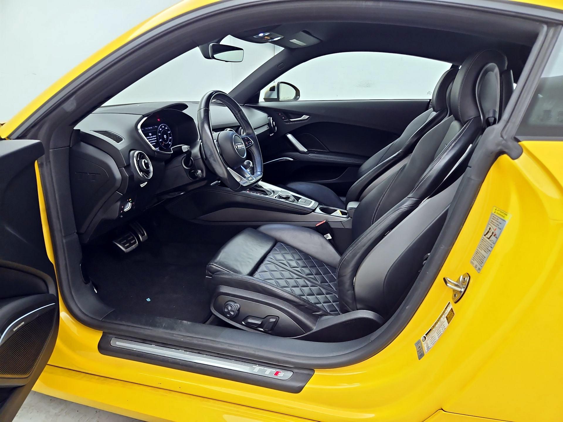 Thumbnail: 2016 Audi TTS - 11