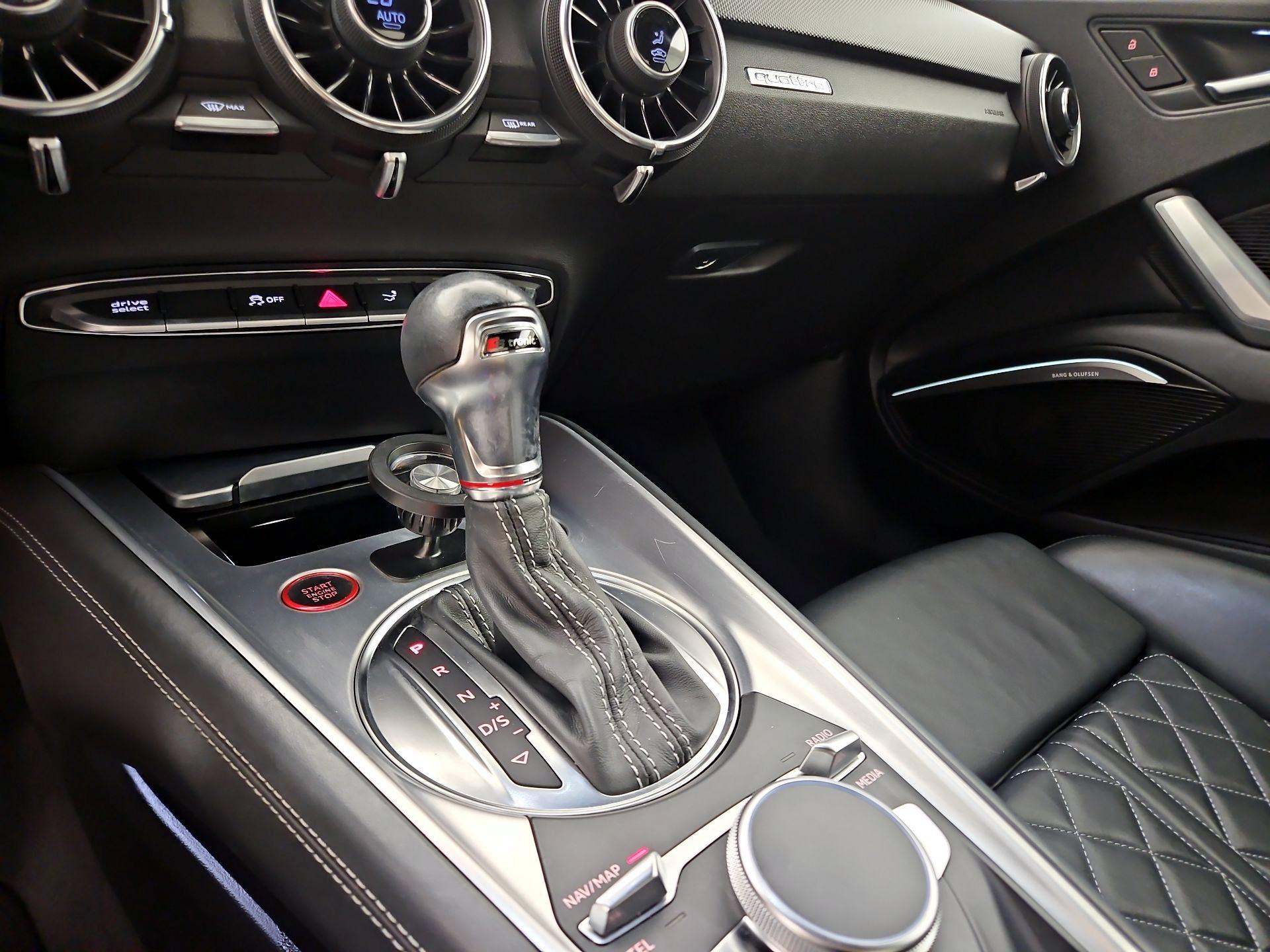 Thumbnail: 2016 Audi TTS - 18