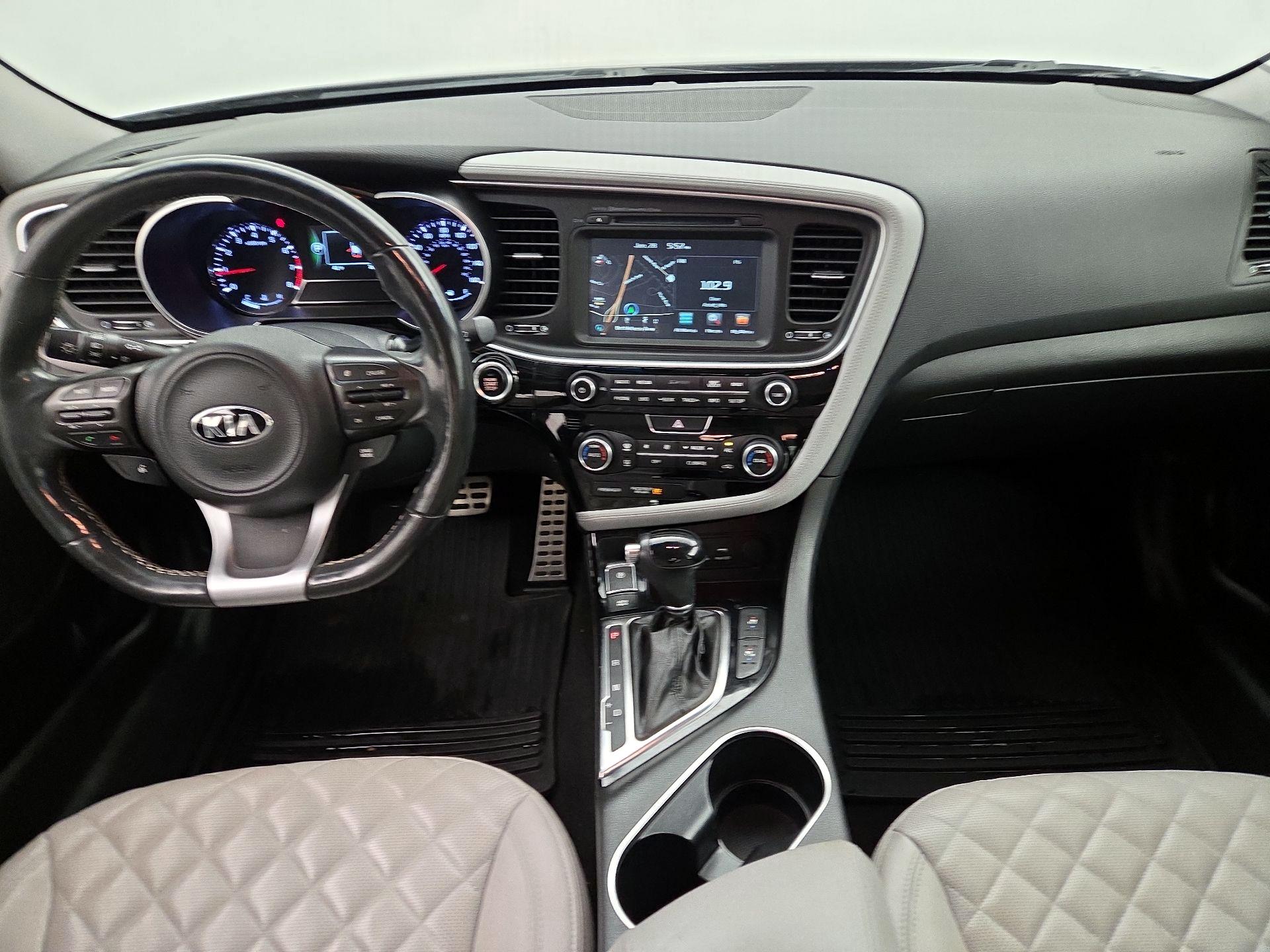 Thumbnail: 2015 Kia Optima - 9
