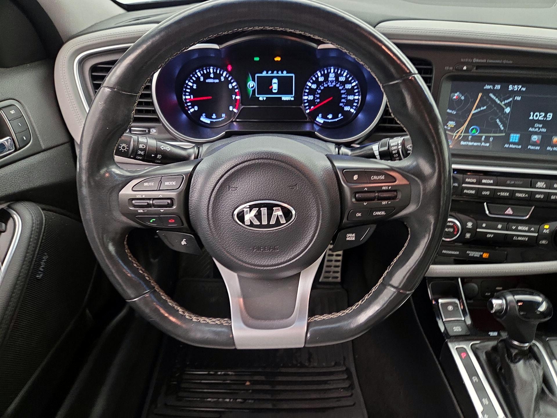 Thumbnail: 2015 Kia Optima - 10