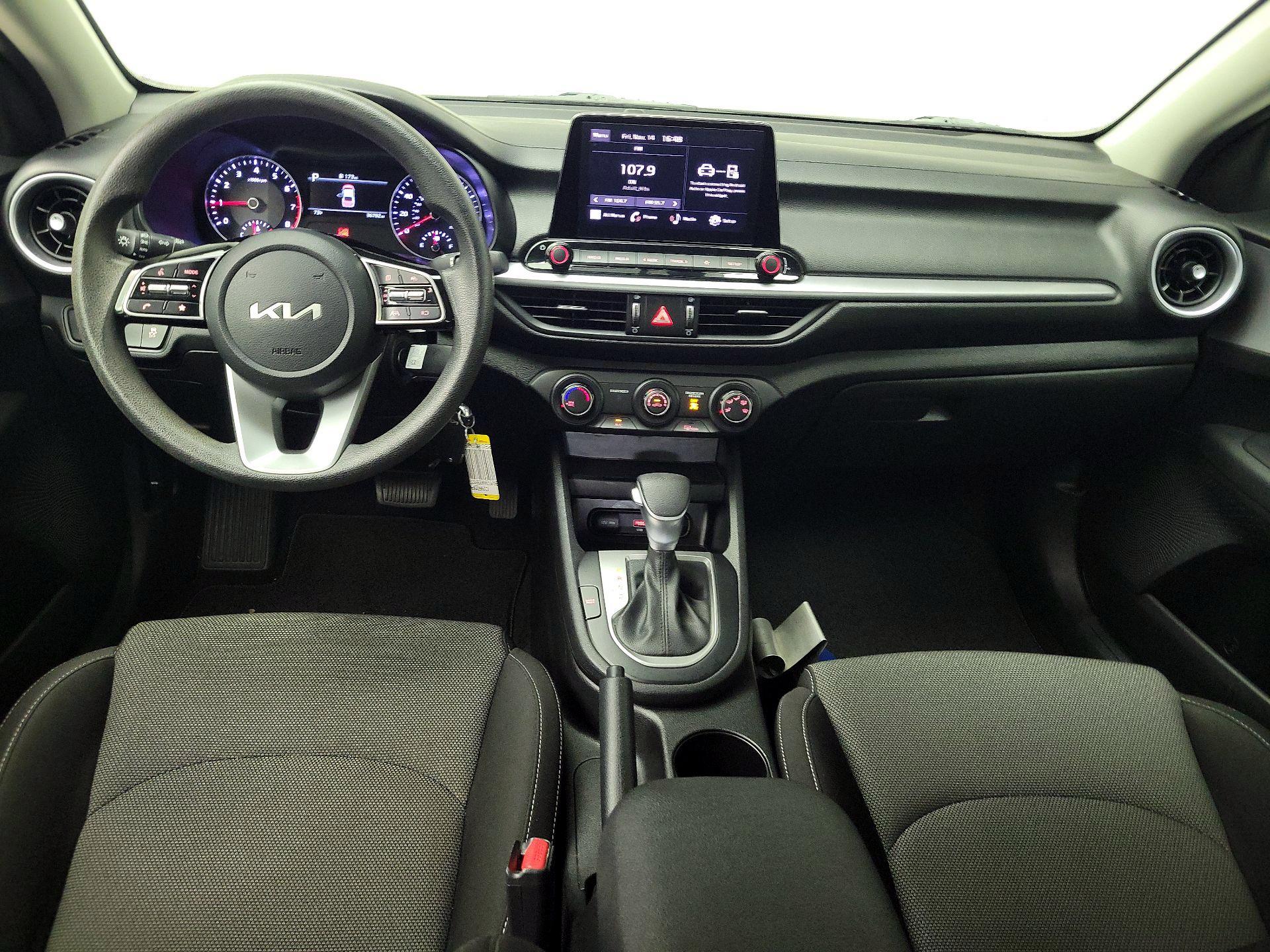 Thumbnail: 2023 Kia Forte - 9