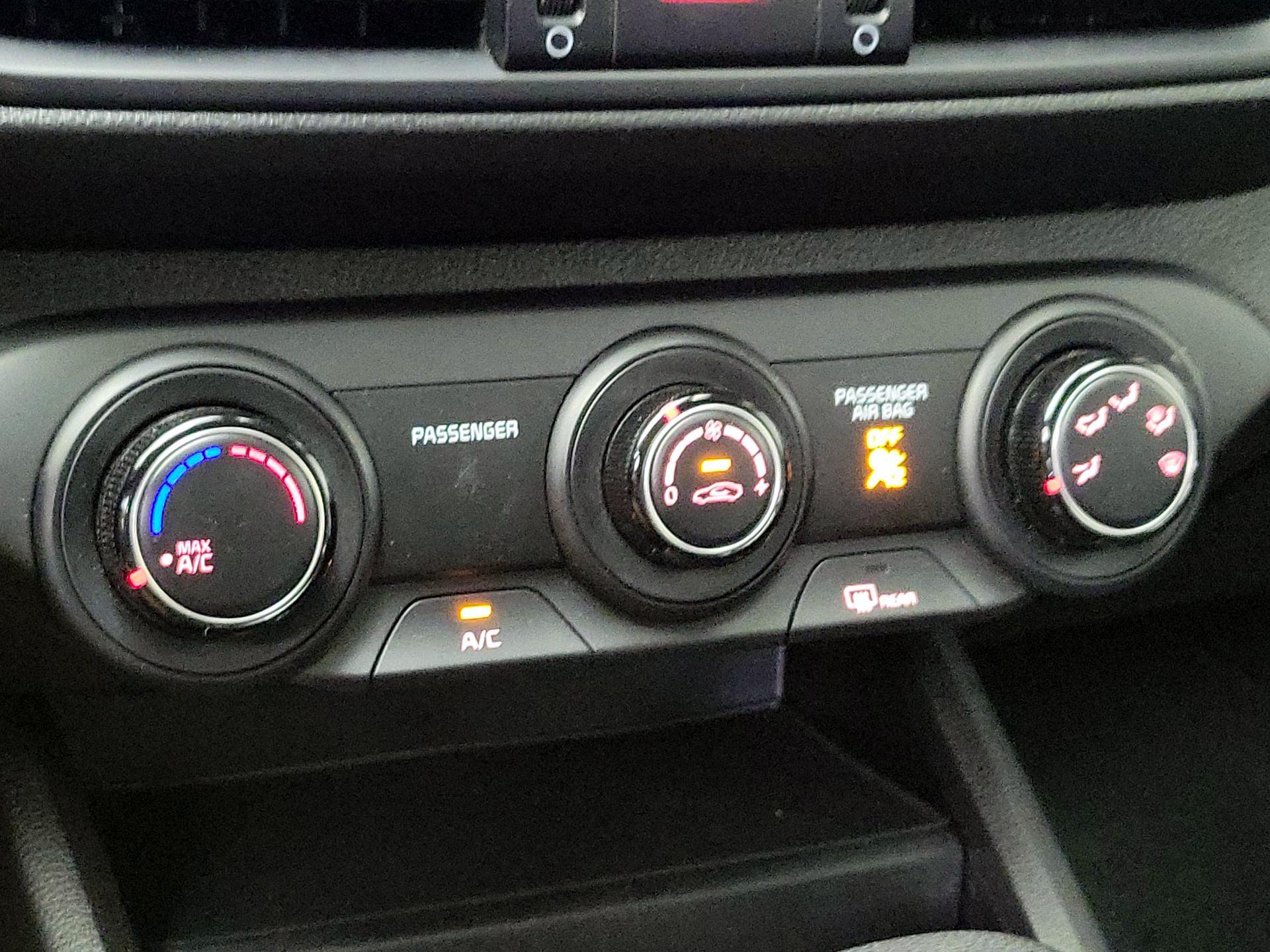 Thumbnail: 2023 Kia Forte - 16