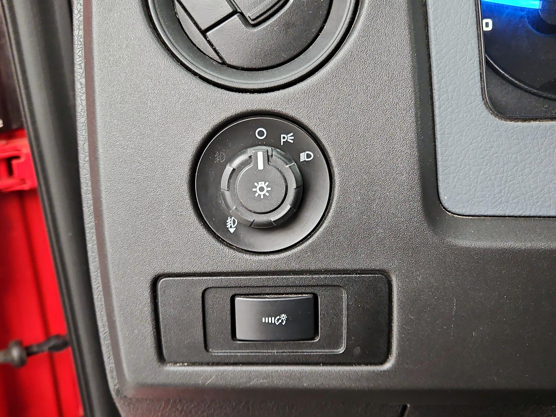 Thumbnail: 2014 Ford F-150 - 13