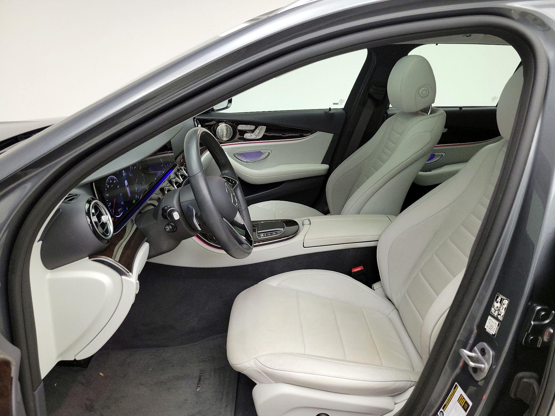 Thumbnail: 2022 Mercedes-Benz E-Class - 11