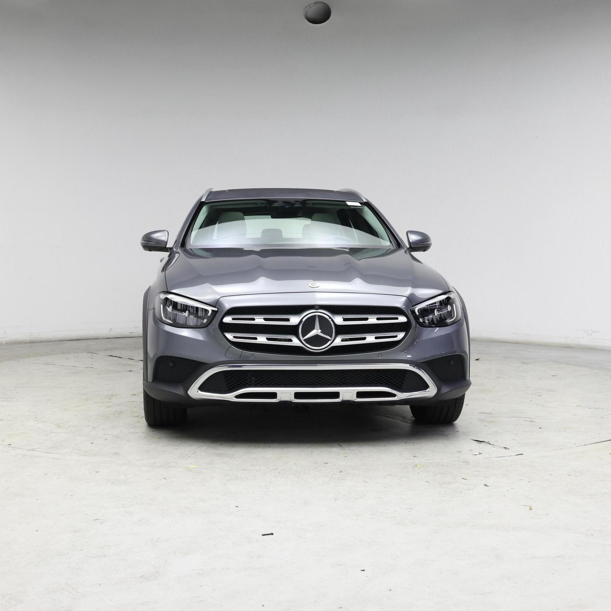 Thumbnail: 2022 Mercedes-Benz E-Class - 5