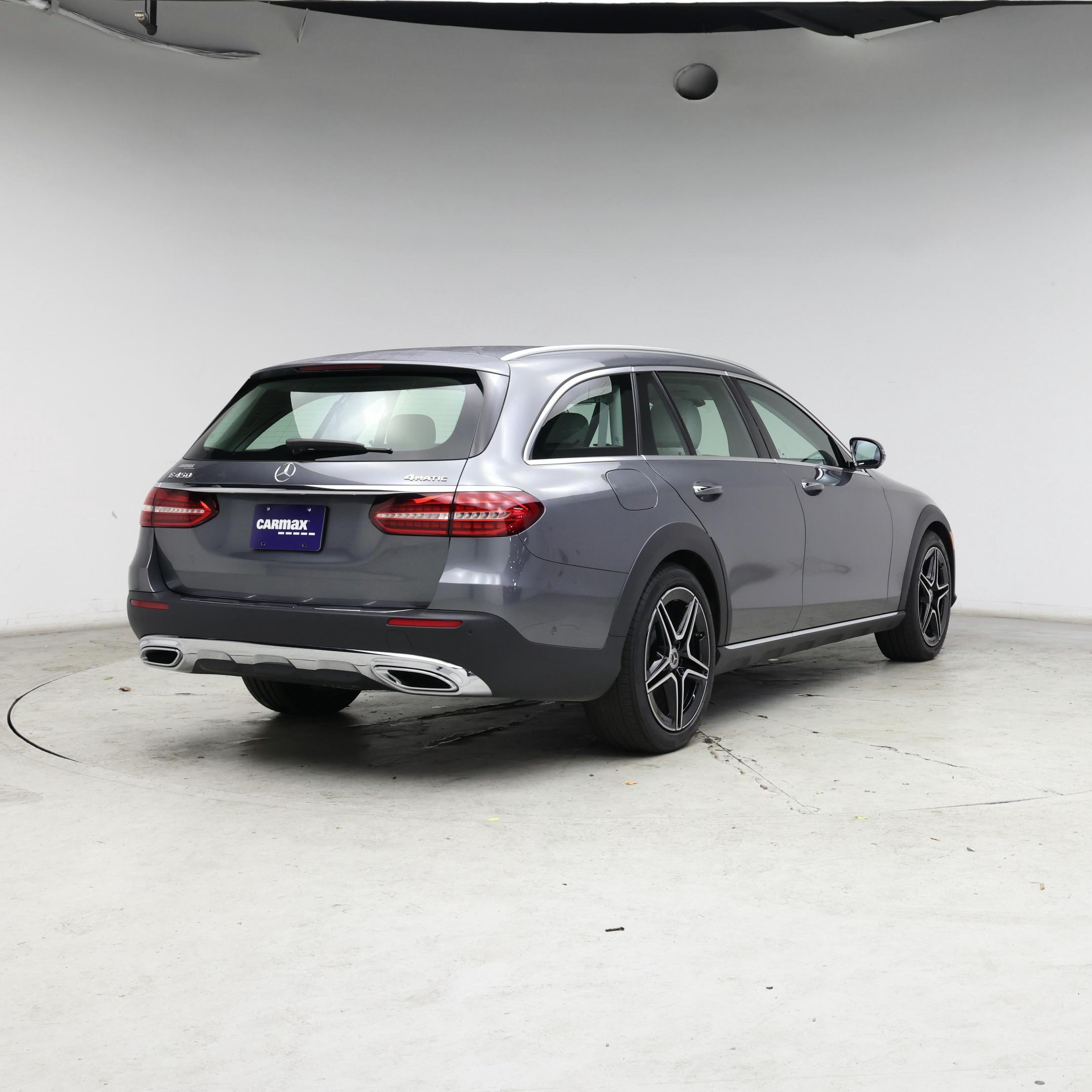 Thumbnail: 2022 Mercedes-Benz E-Class - 8