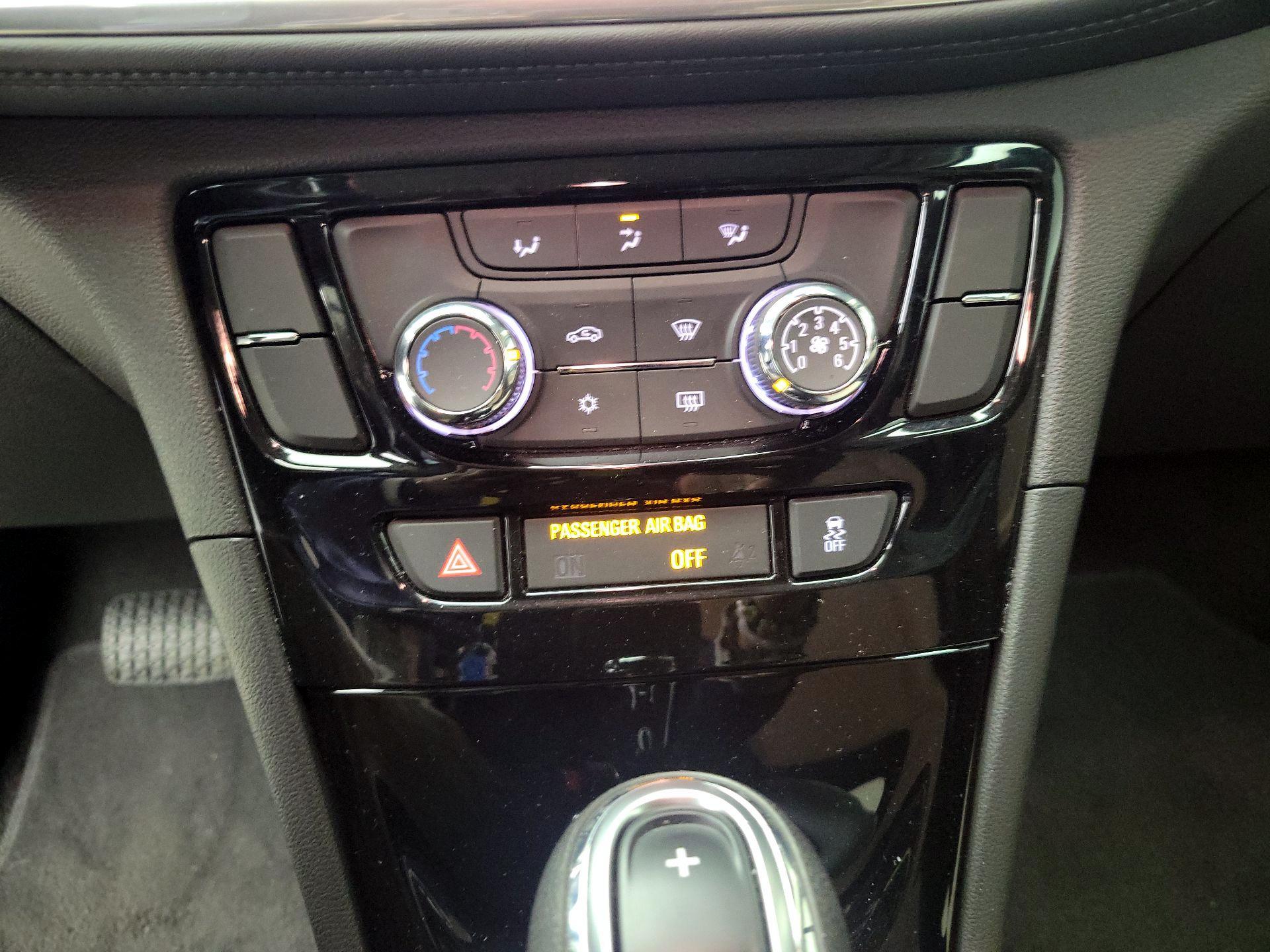 Thumbnail: 2019 Buick Encore - 17