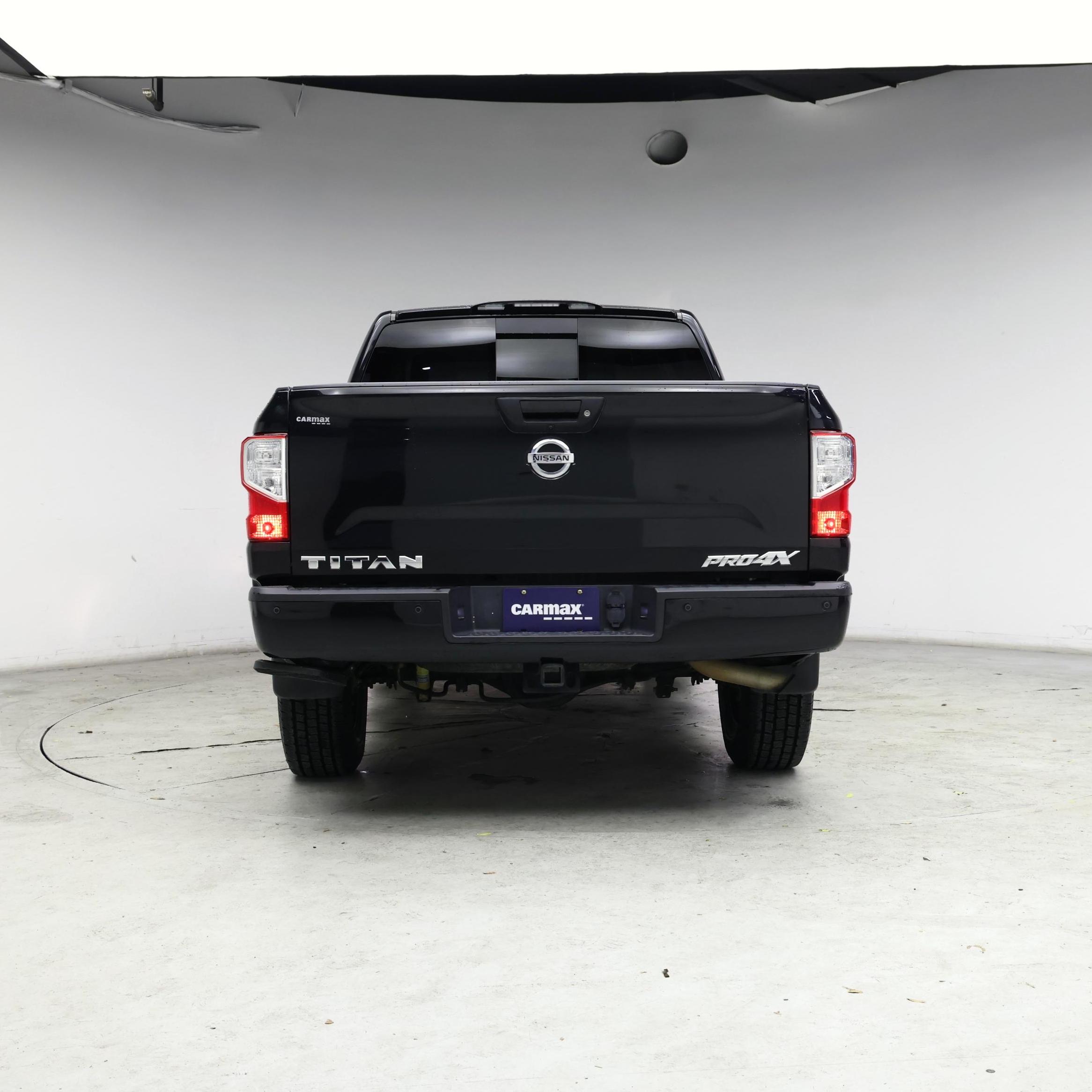 Thumbnail: 2019 Nissan Titan - 6