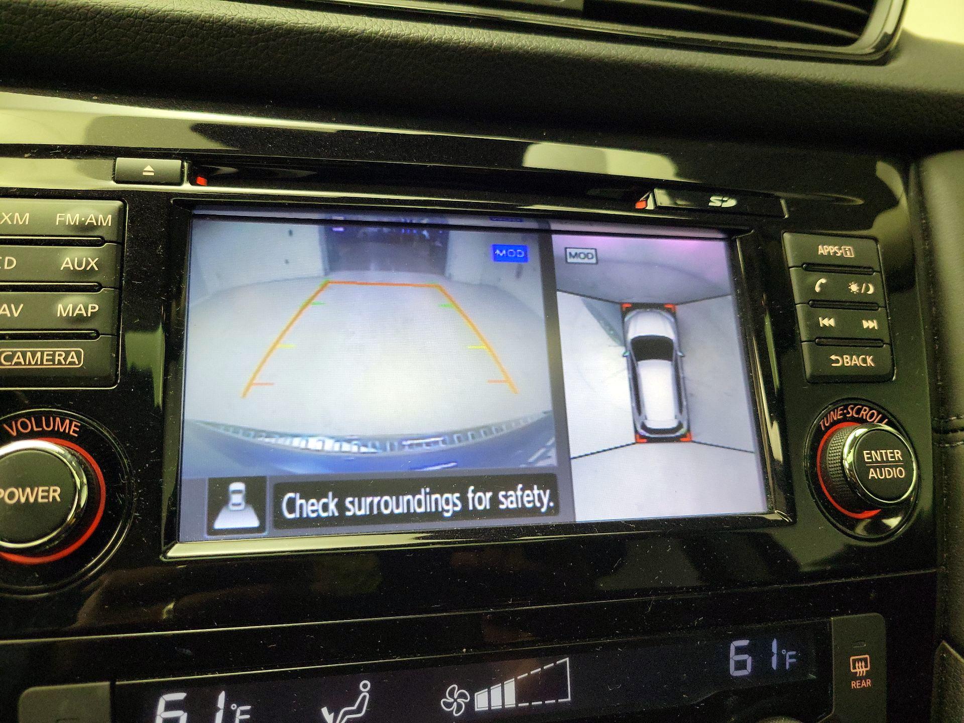 Thumbnail: 2017 Nissan Rogue - 15