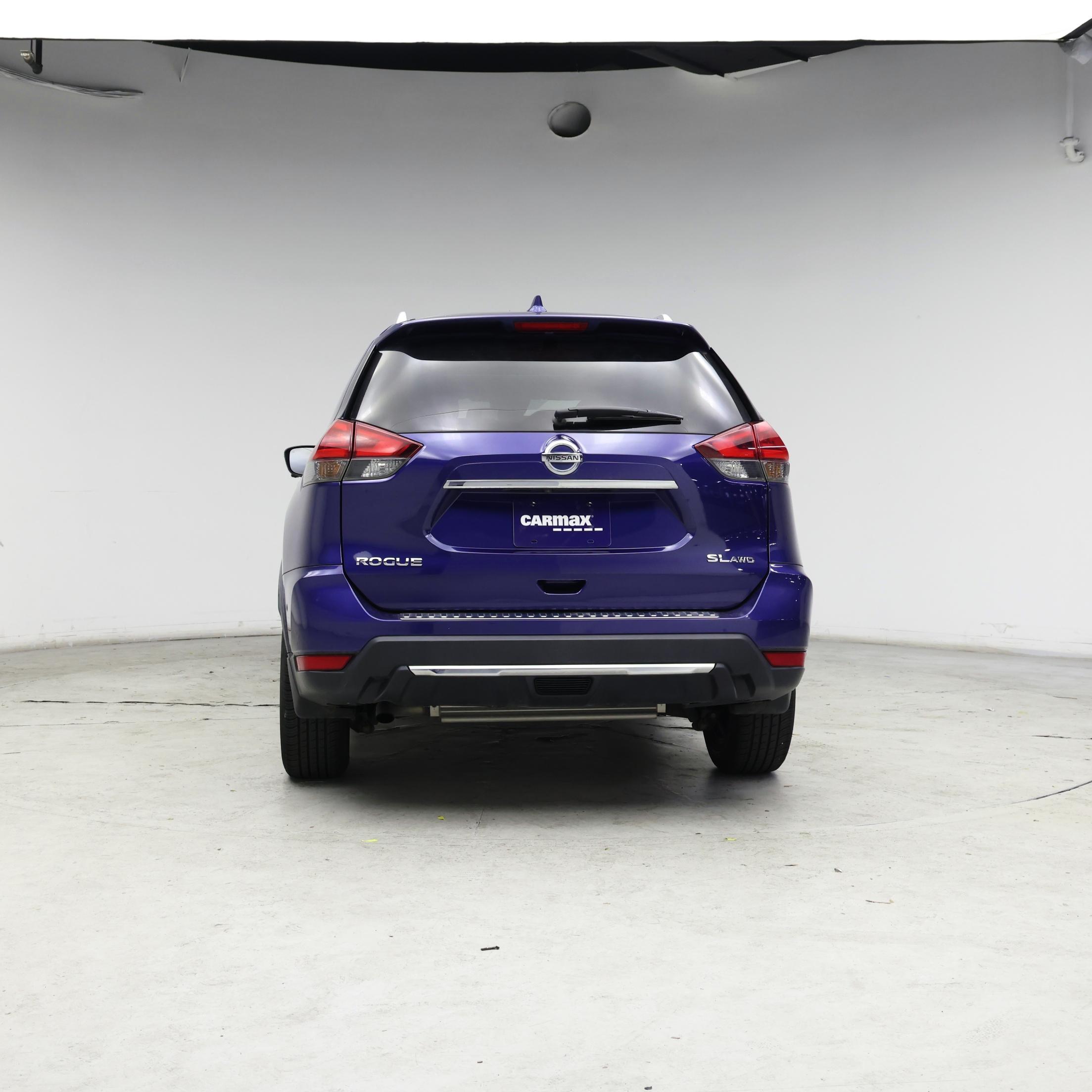 Thumbnail: 2017 Nissan Rogue - 6