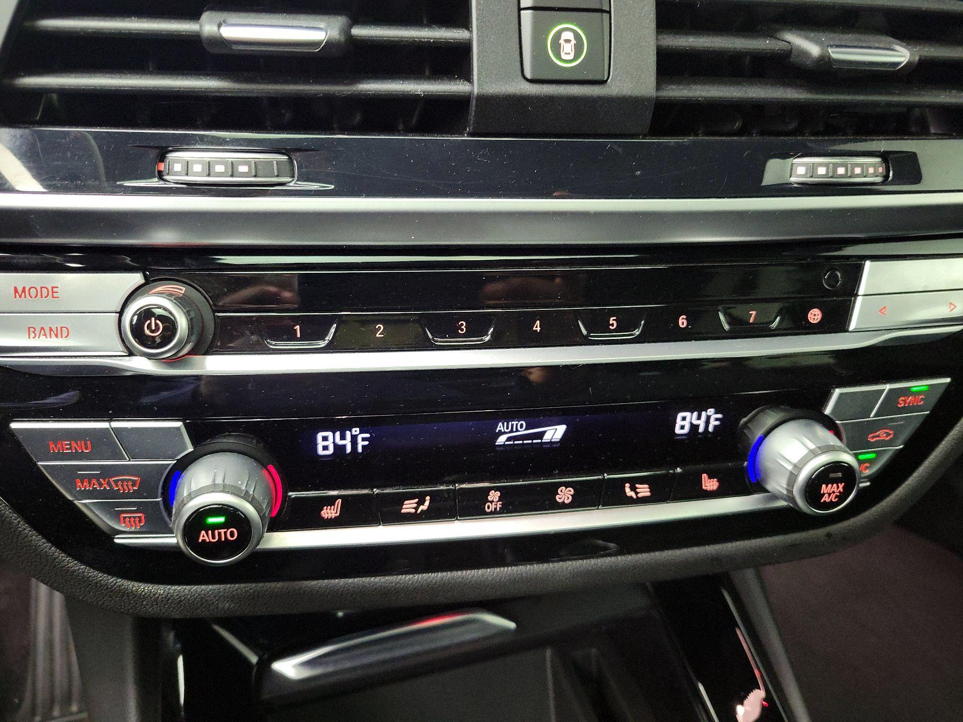 Thumbnail: 2021 BMW X3 - 17