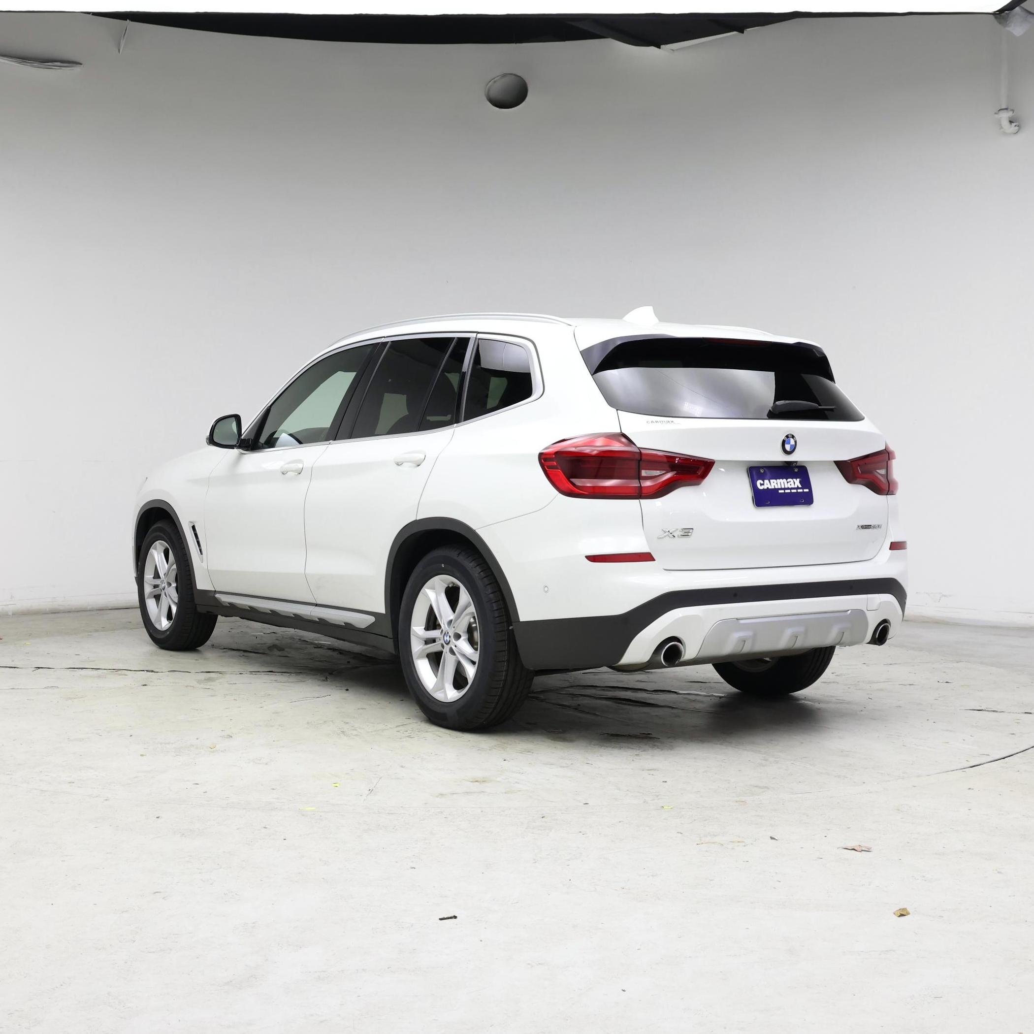 Thumbnail: 2021 BMW X3 - 2