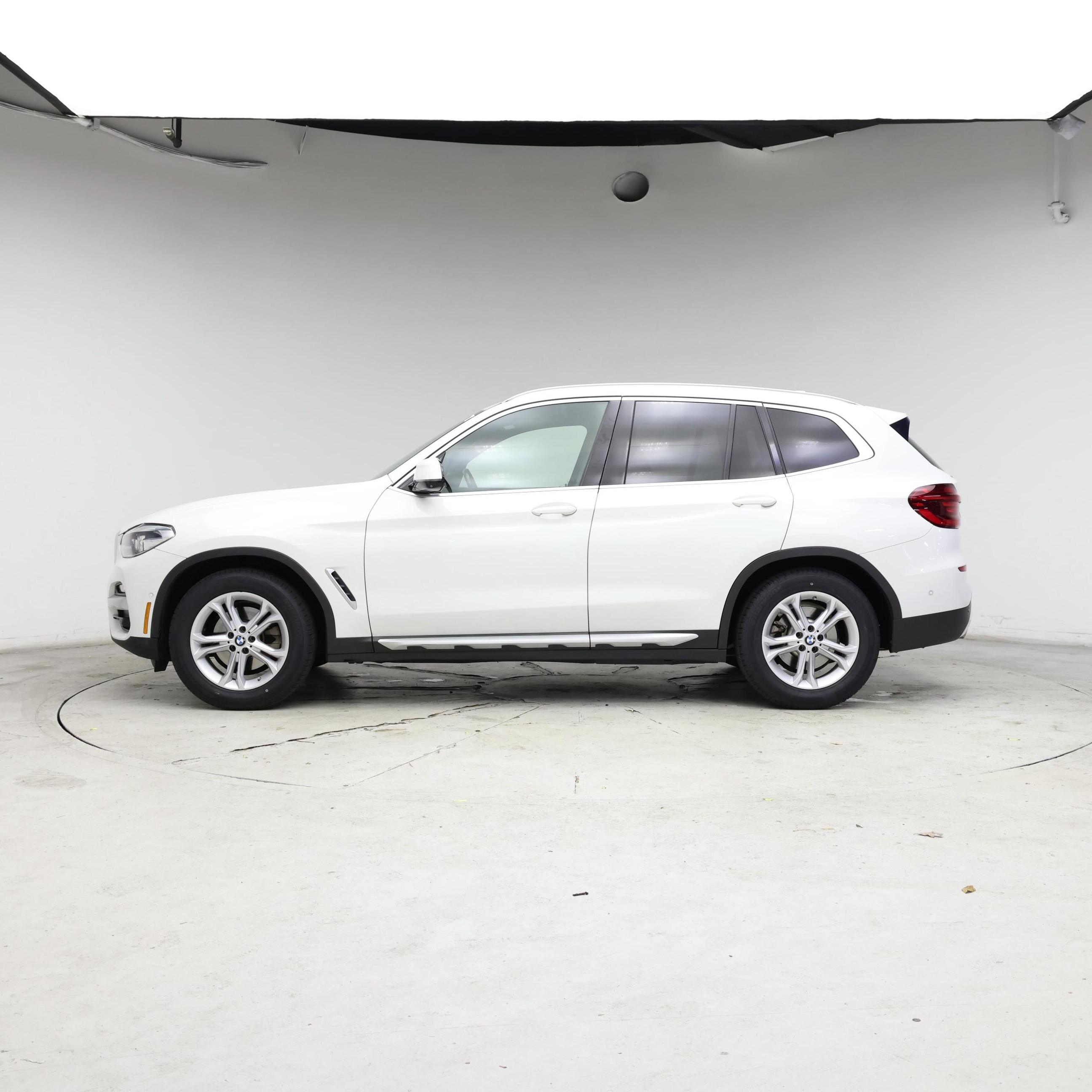 Thumbnail: 2021 BMW X3 - 3