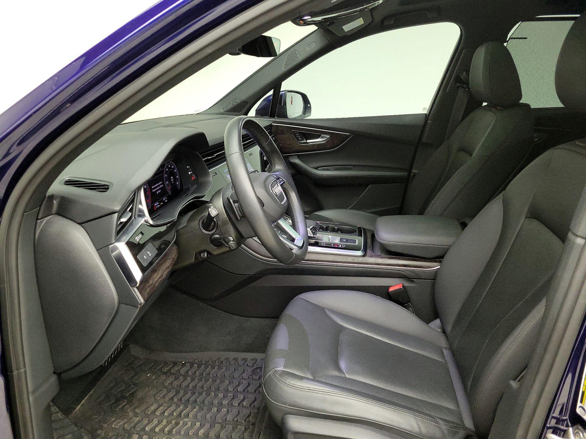 Thumbnail: 2021 Audi Q7 - 11