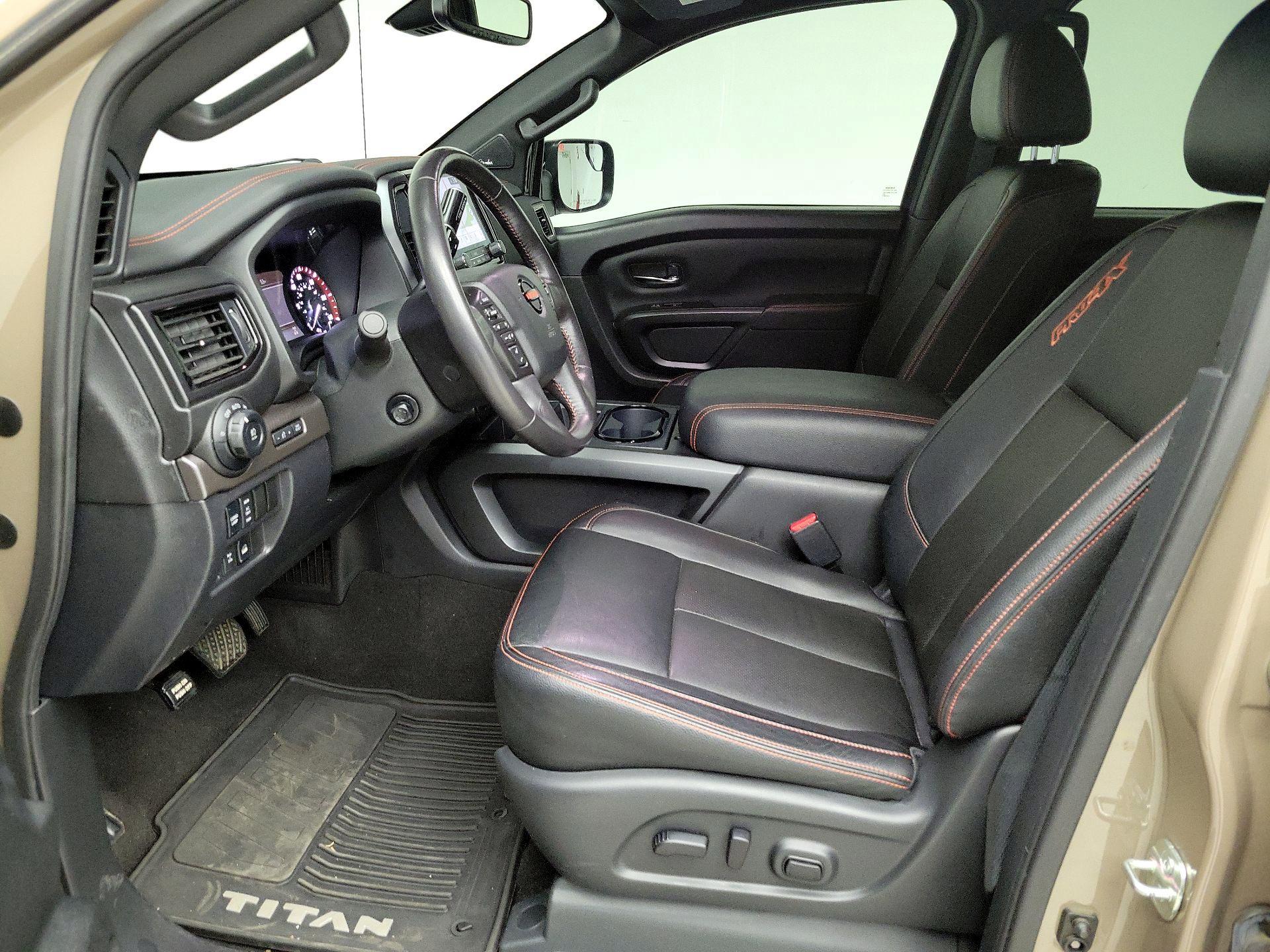 Thumbnail: 2020 Nissan Titan - 11