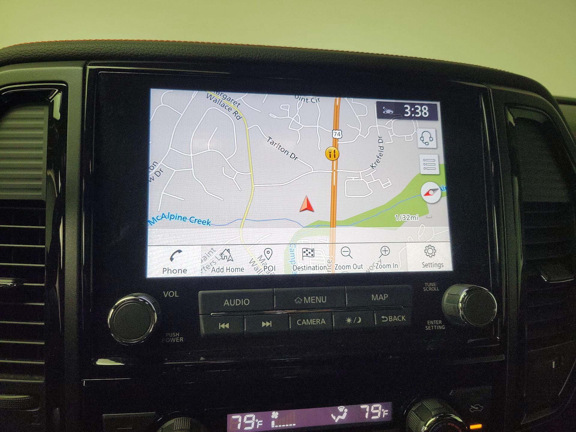 Thumbnail: 2020 Nissan Titan - 14