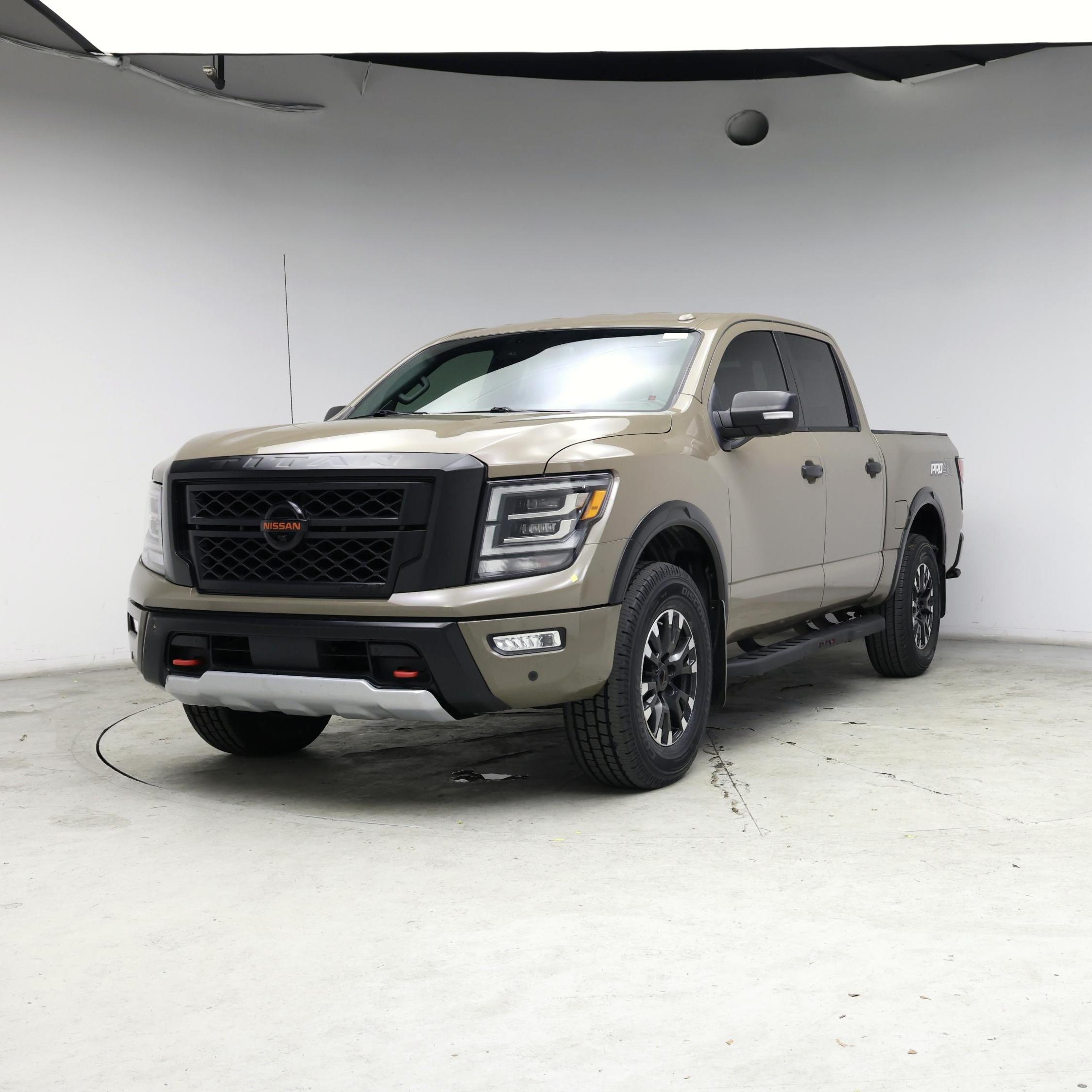 Thumbnail: 2020 Nissan Titan - 4