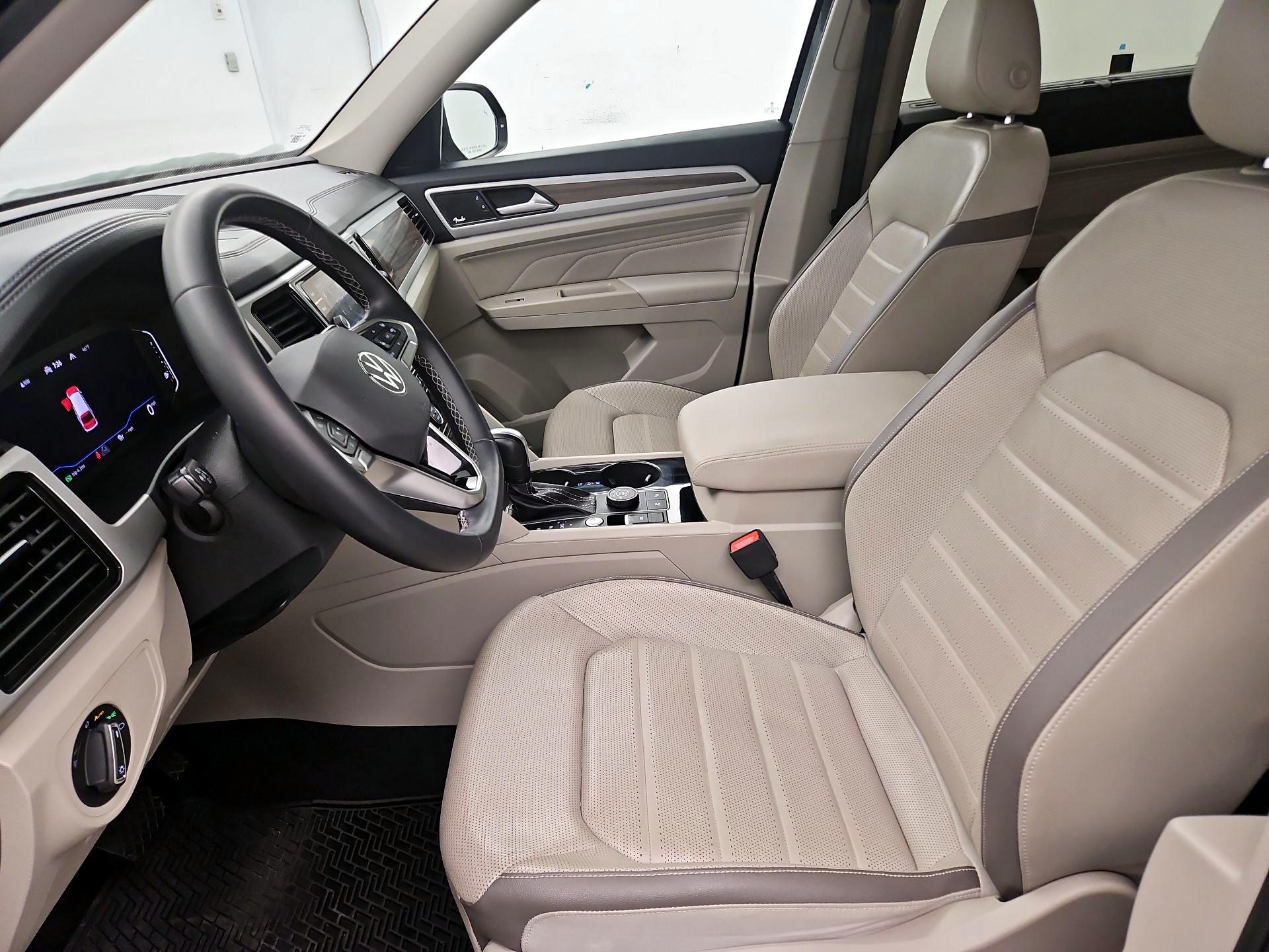 Thumbnail: 2021 Volkswagen Atlas - 11