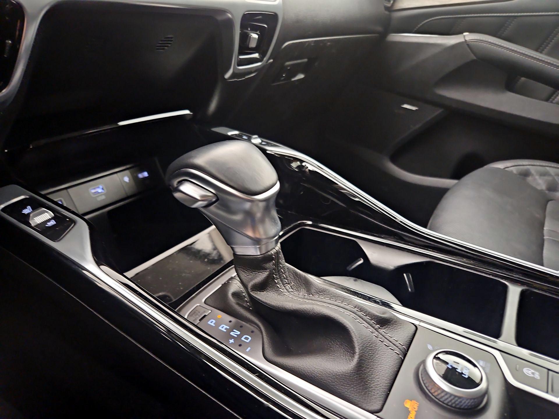 Thumbnail: 2022 Kia Sorento - 18